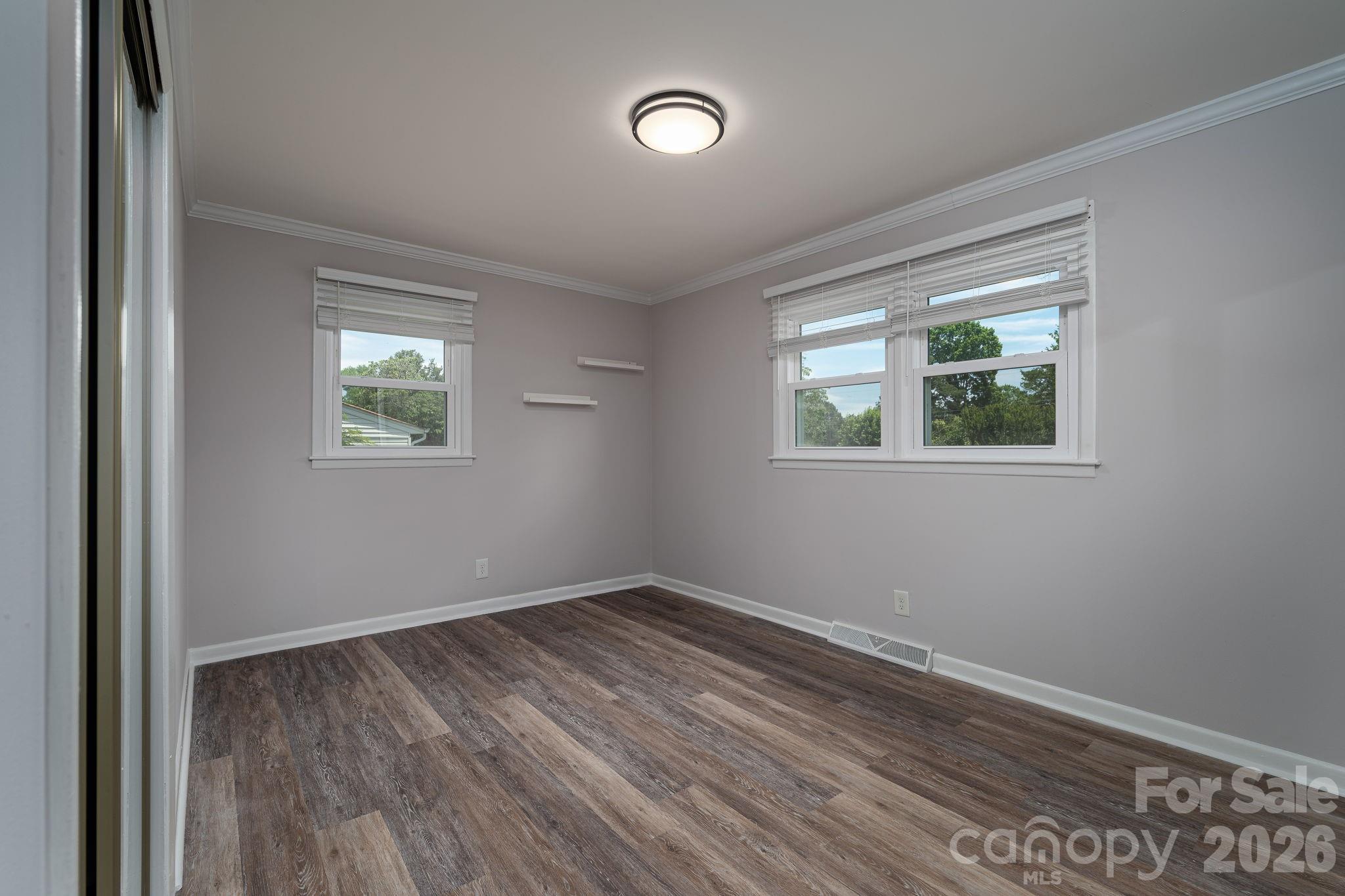203 Park Road — Mount Holly