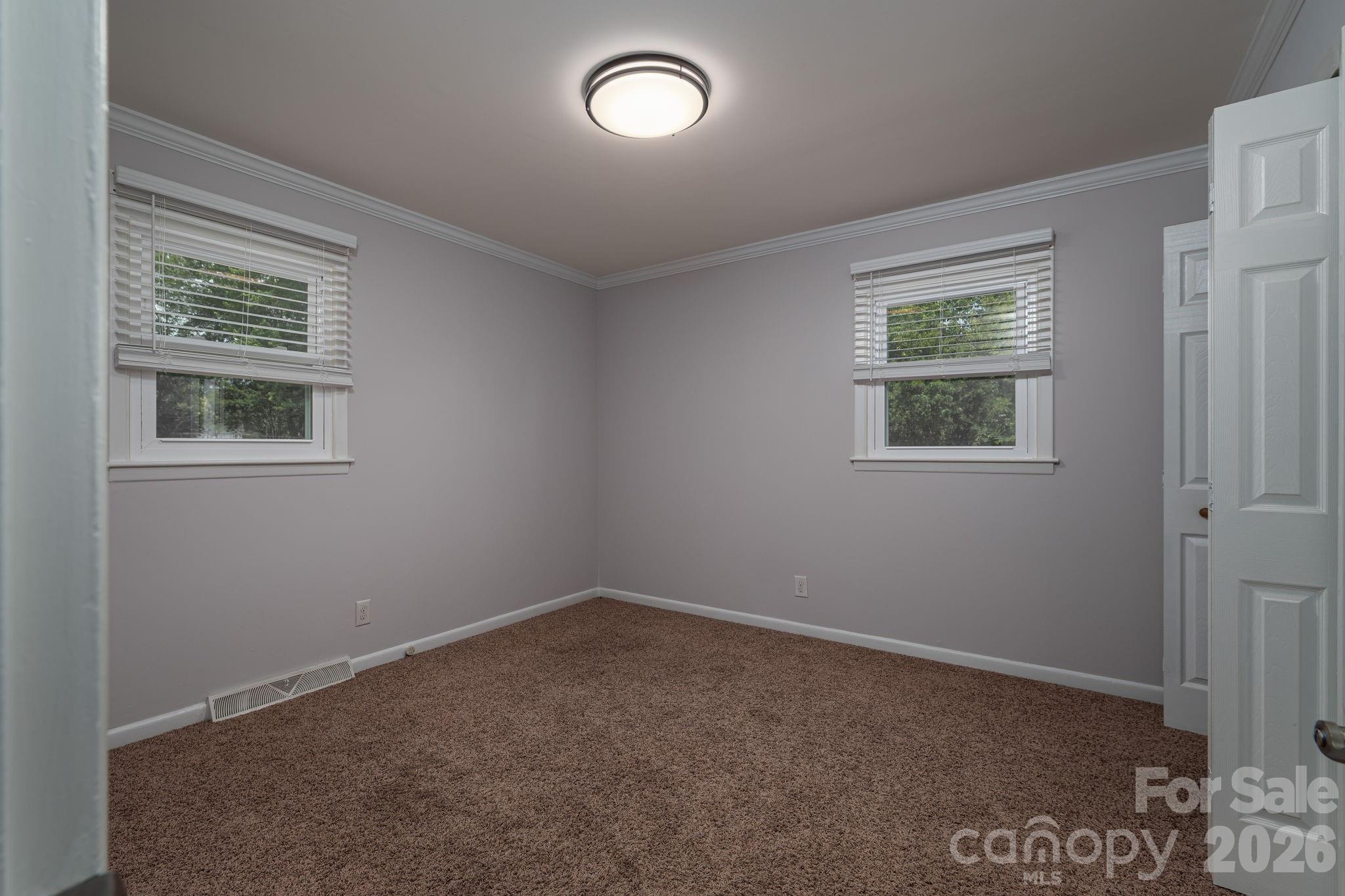 203 Park Road — Mount Holly