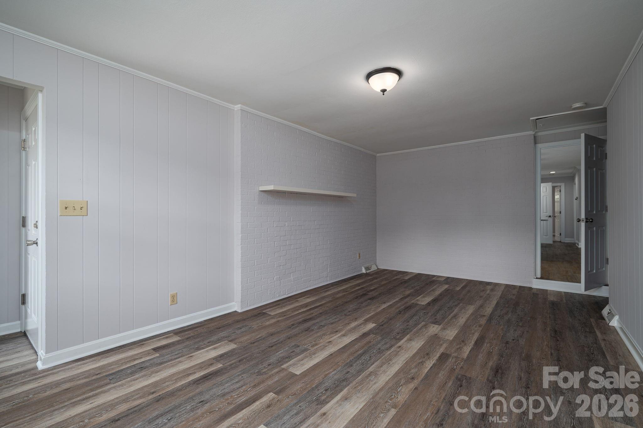 203 Park Road — Mount Holly