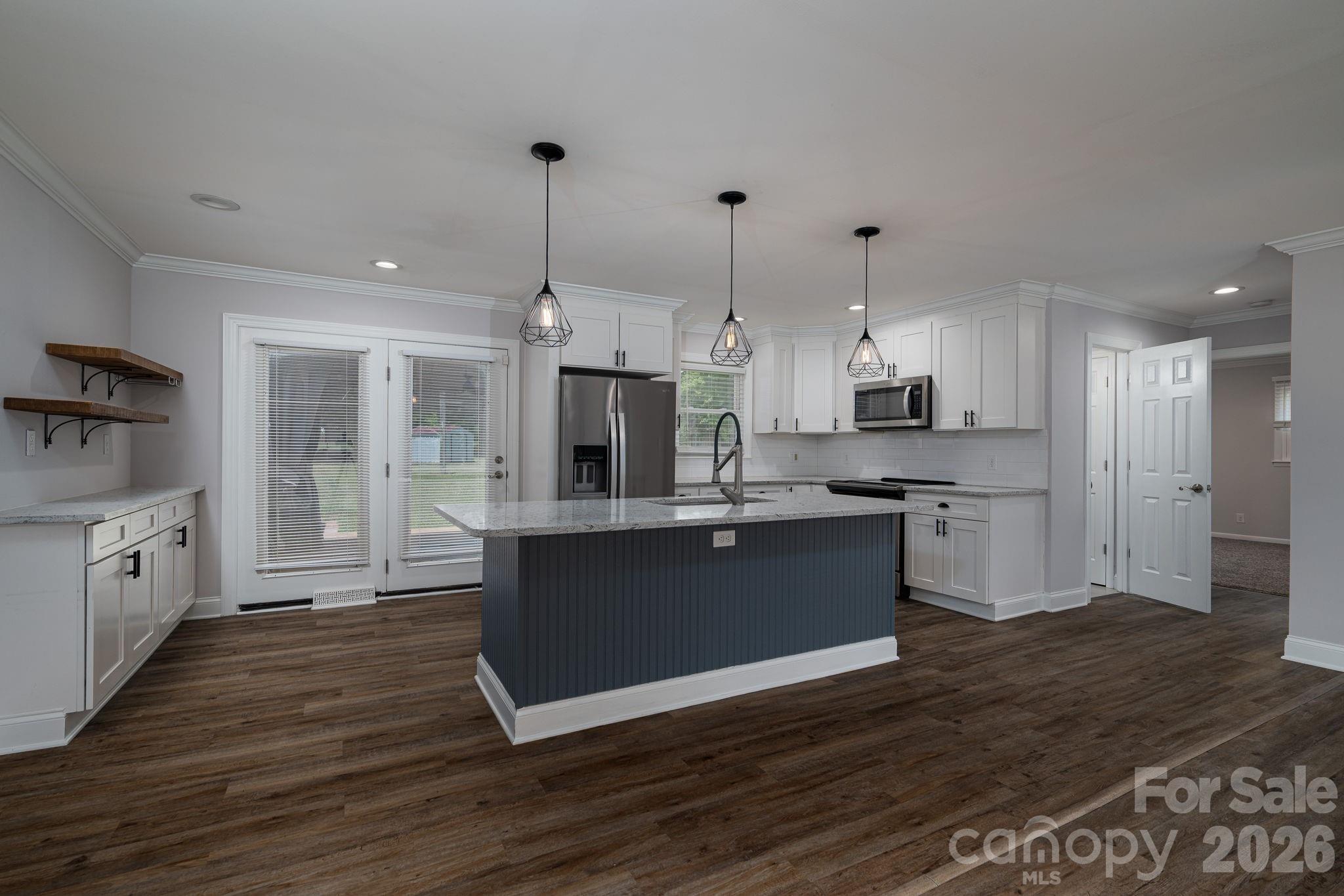 203 Park Road — Mount Holly