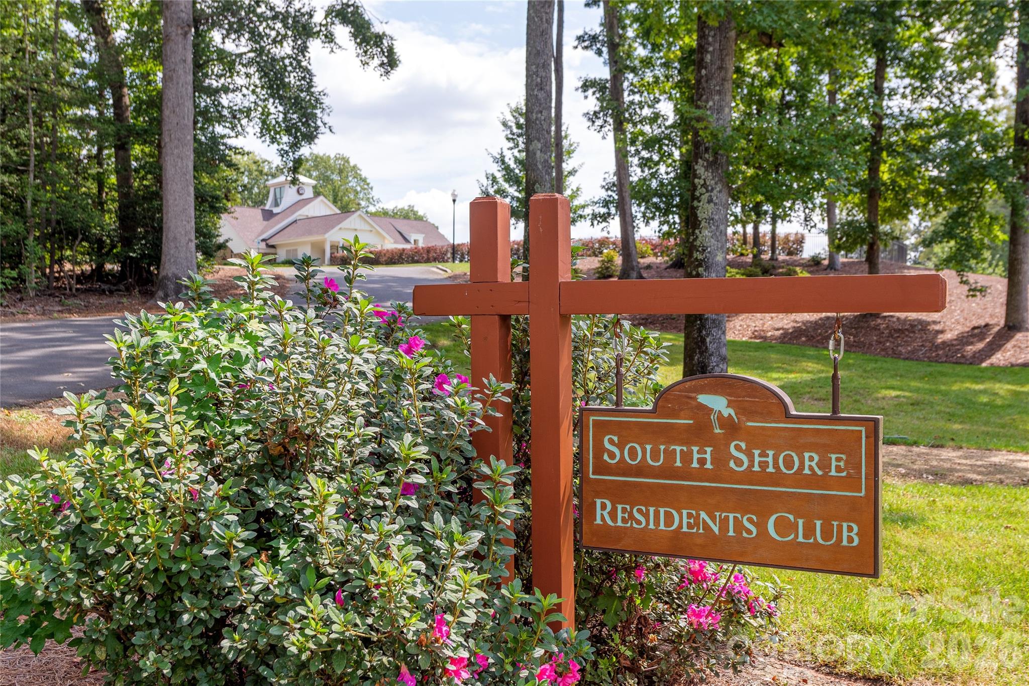 1216 Great Egret Drive — Clover