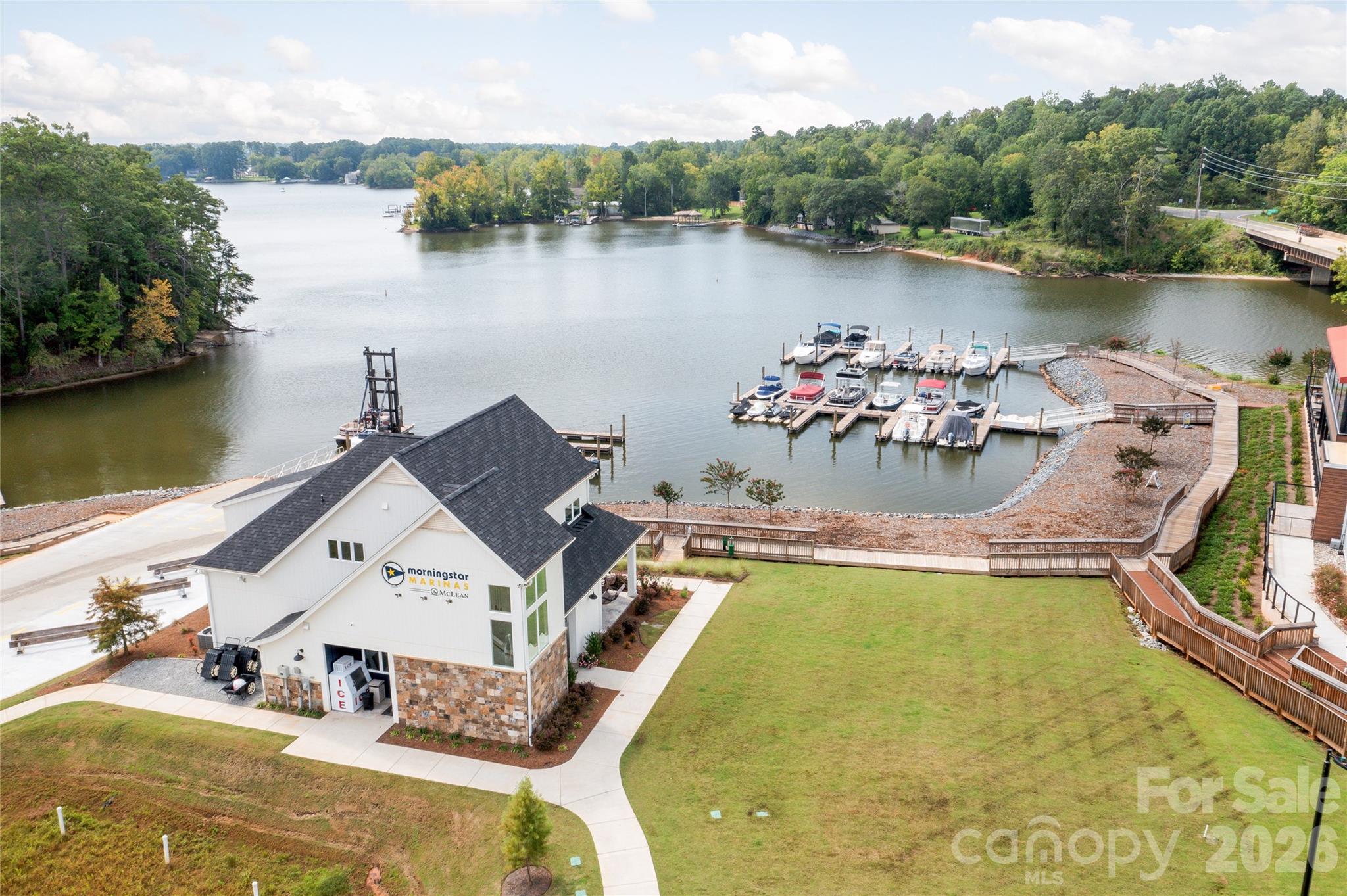 1216 Great Egret Drive — Clover