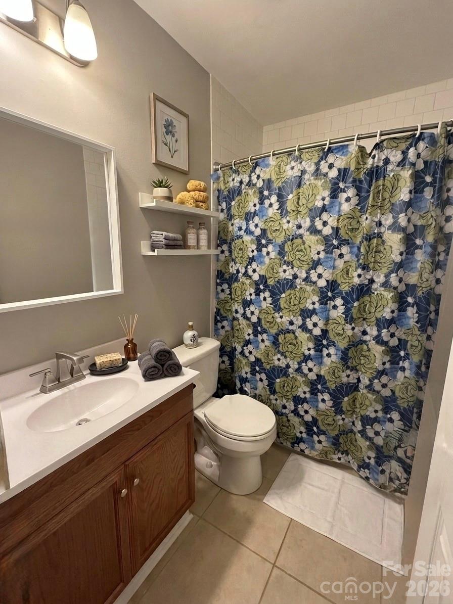 12334 Danby Road — Pineville