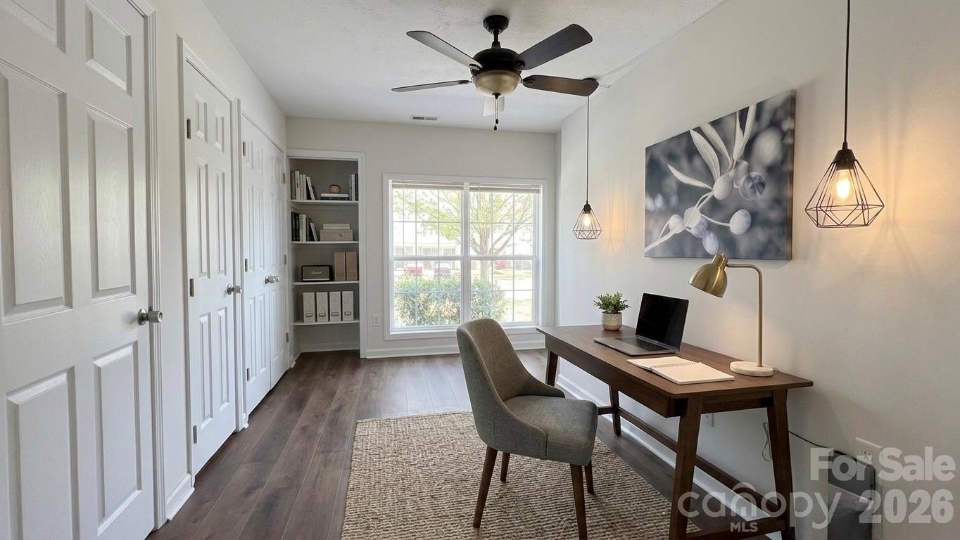 12334 Danby Road — Pineville
