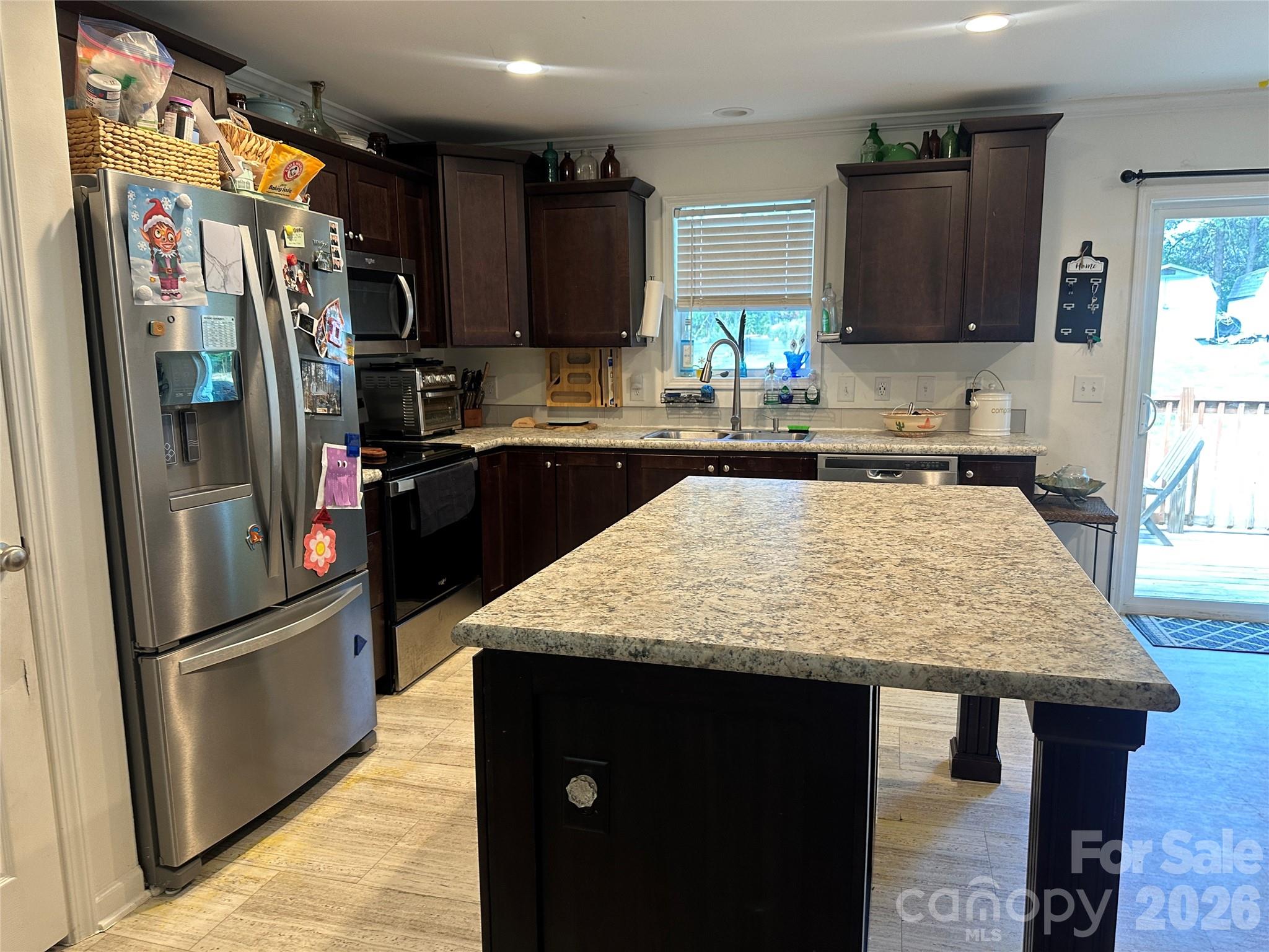 330 W Memorial Highway — Harmony
