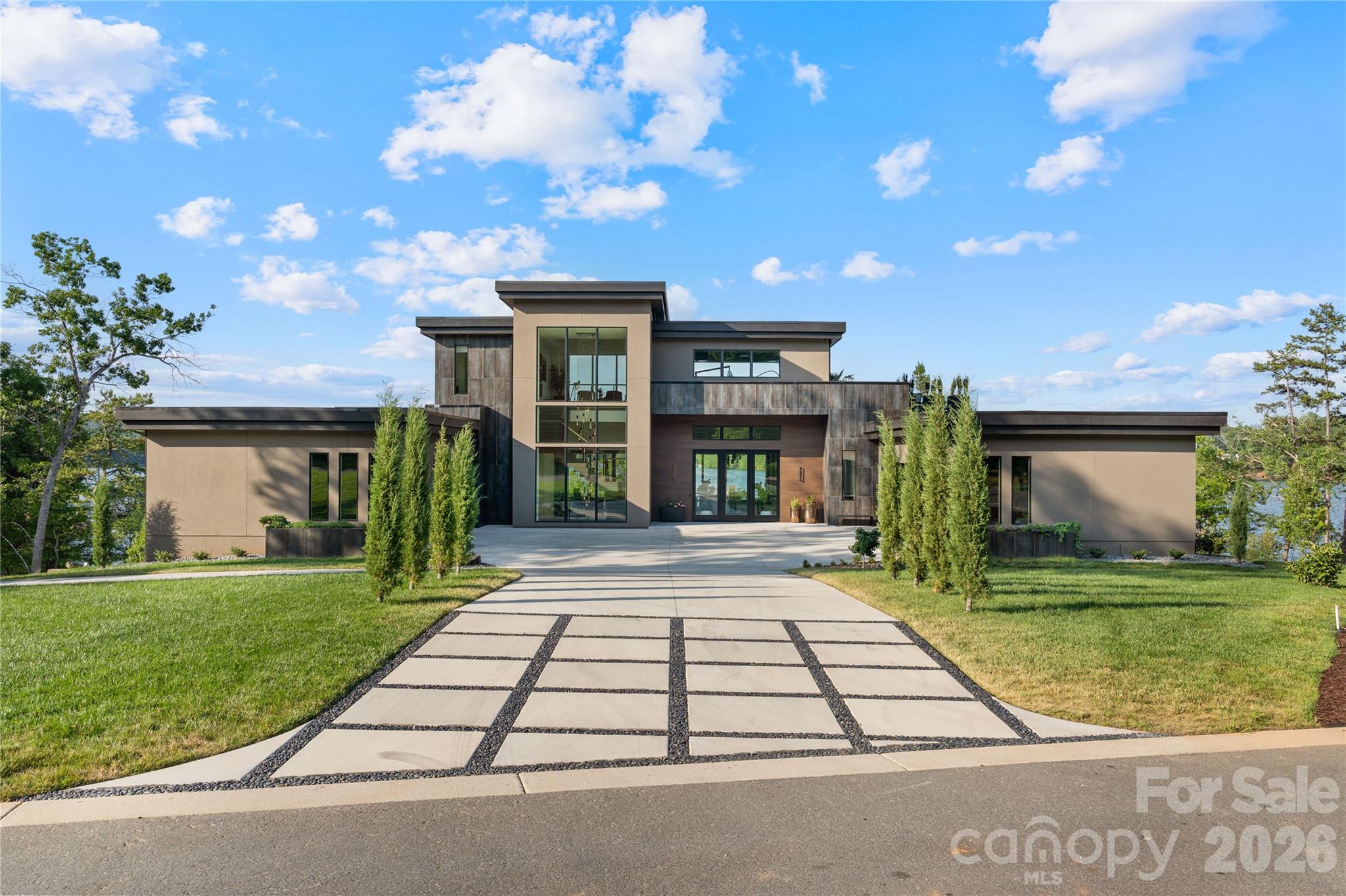 127 Brightwood Court — Norwood