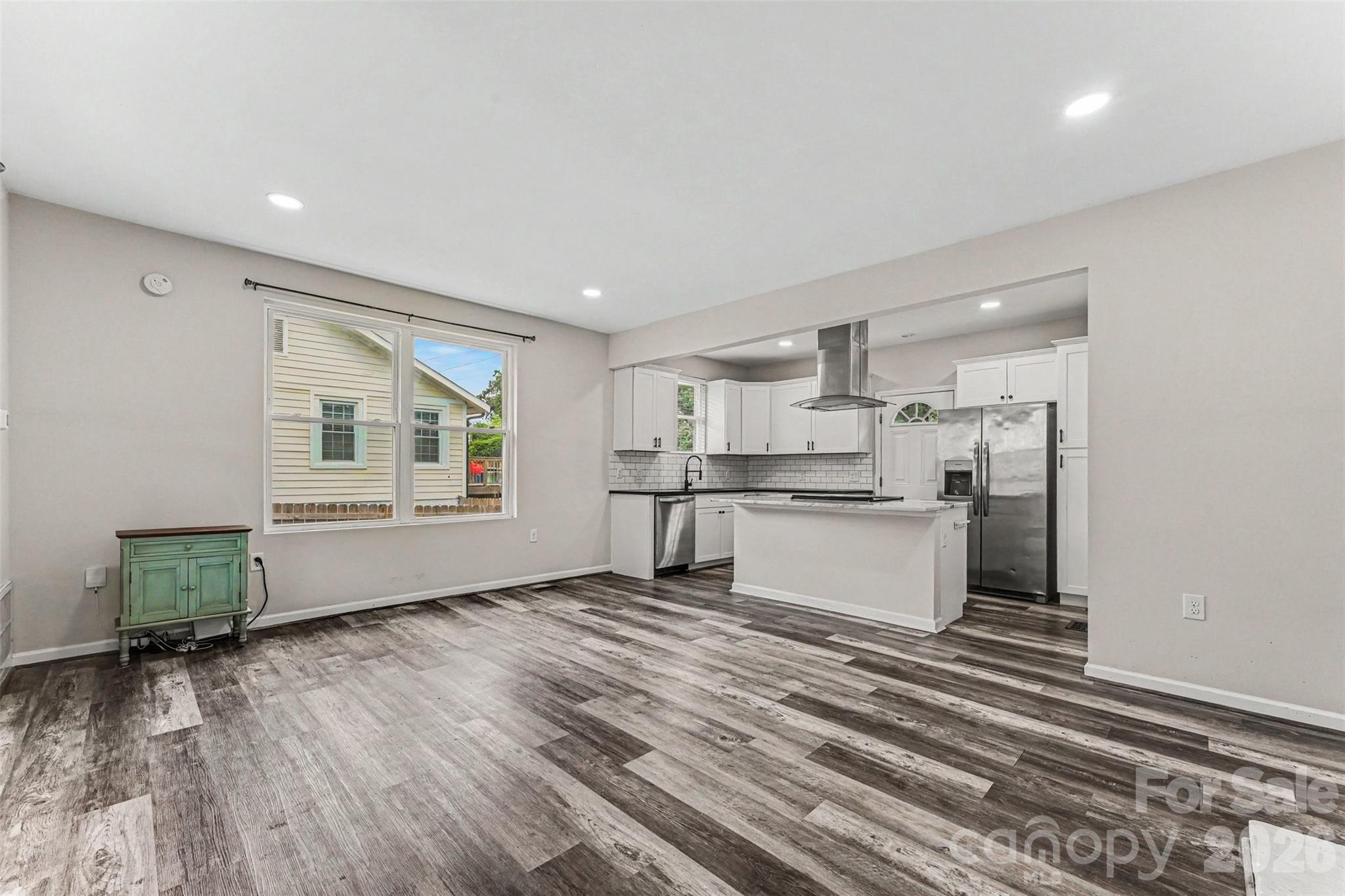 905 W 6th Avenue B None — Gastonia