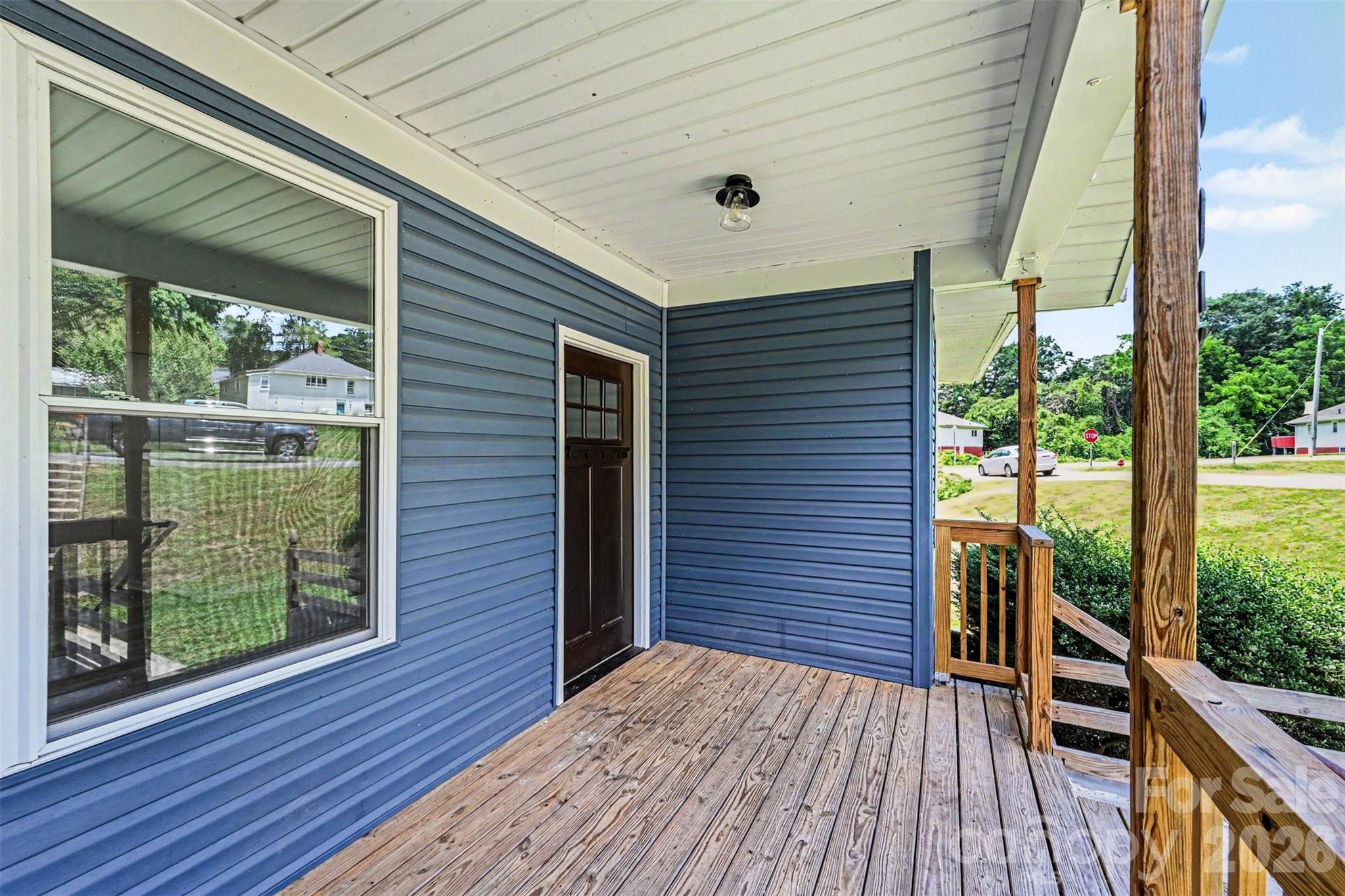 905 W 6th Avenue B None — Gastonia