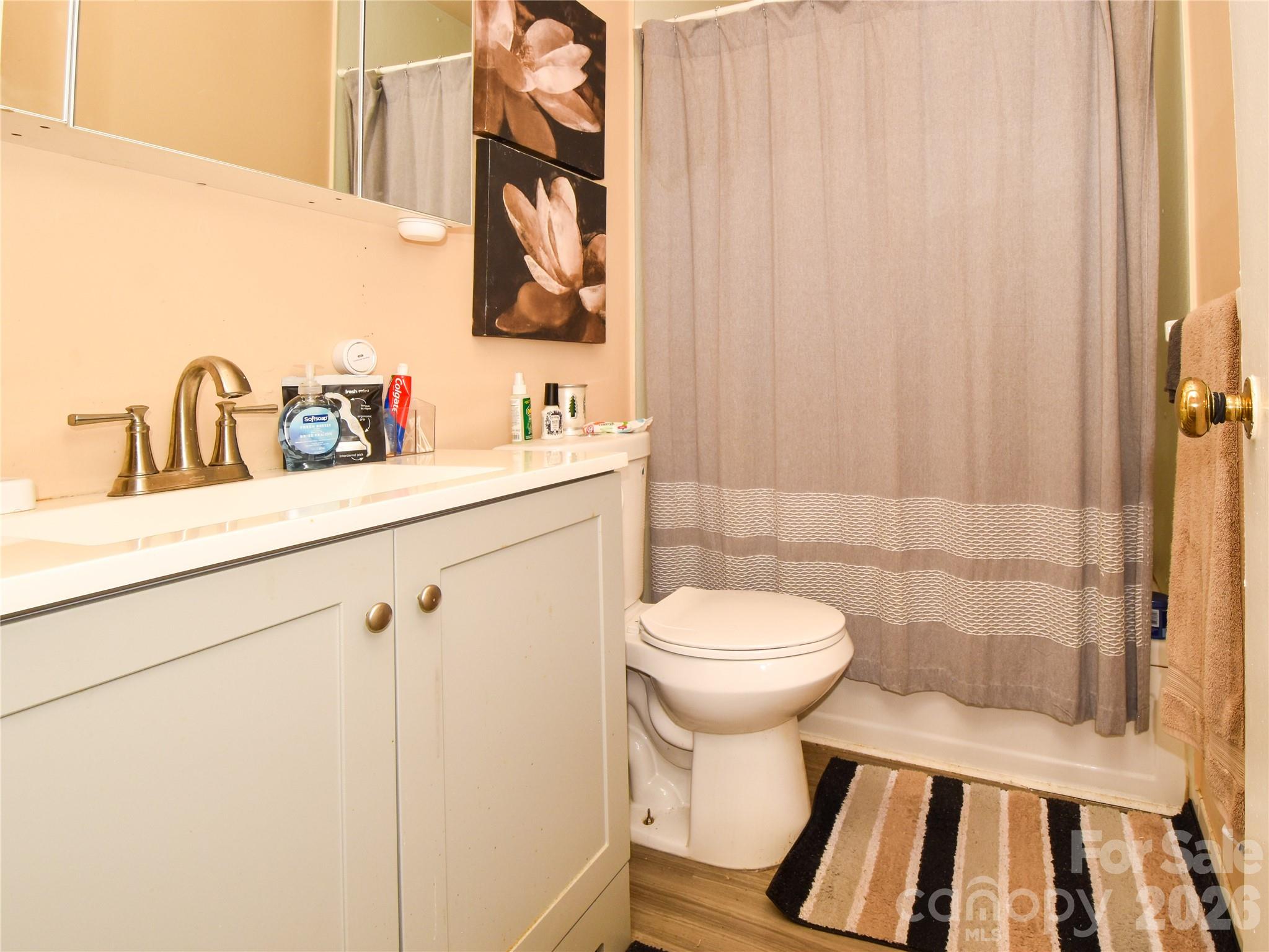 2890 Carriage Drive — Winston Salem