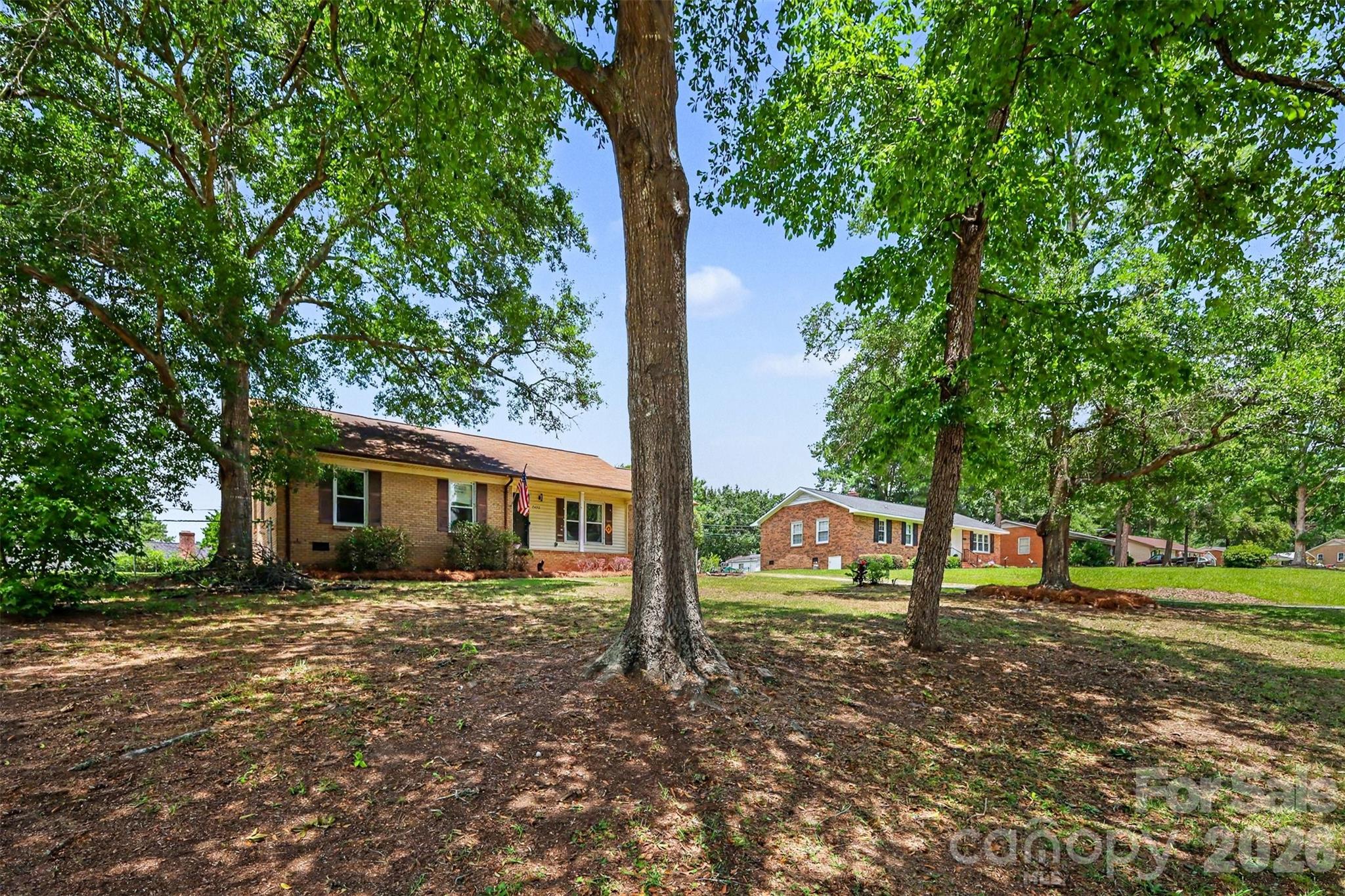 2570 Watson Drive — Lancaster