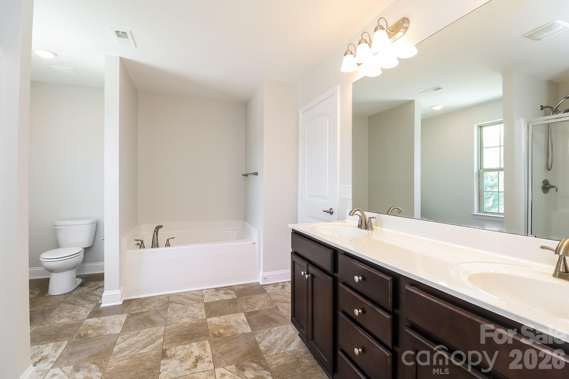 205 Taylors Creek Street — Mount Holly