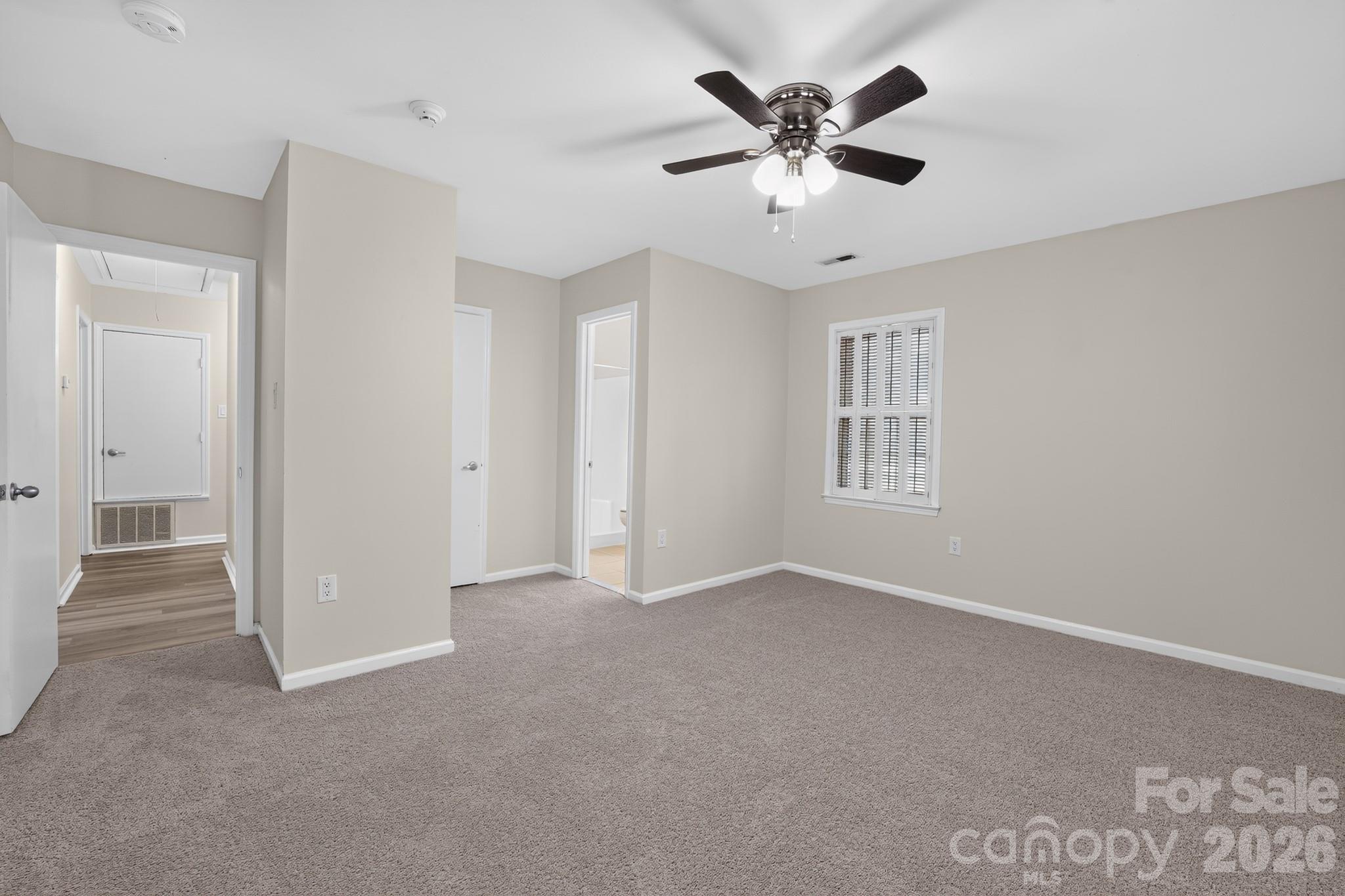7812 Surreywood Place — Charlotte