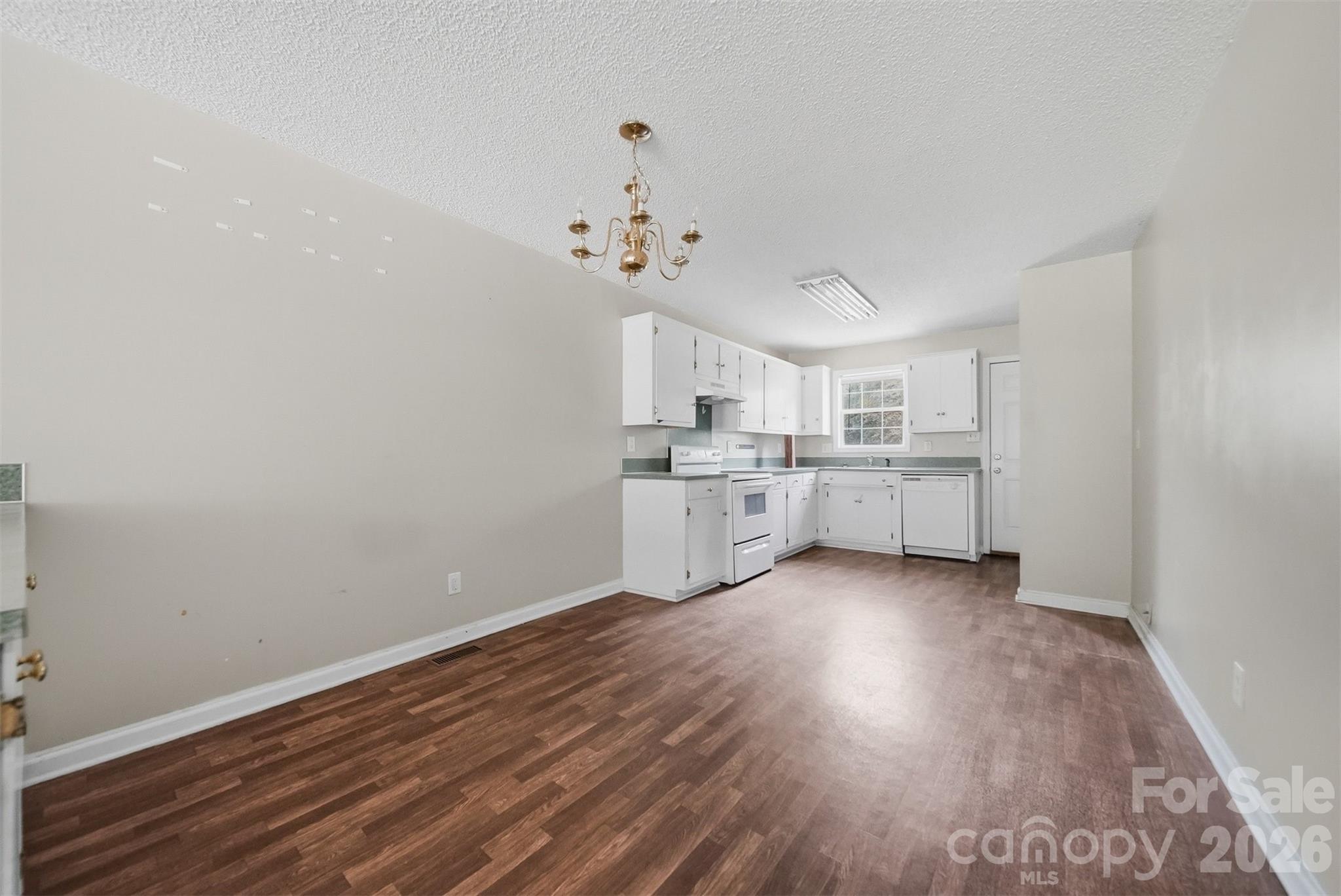820 Horseshoe Lake Road — Lincolnton