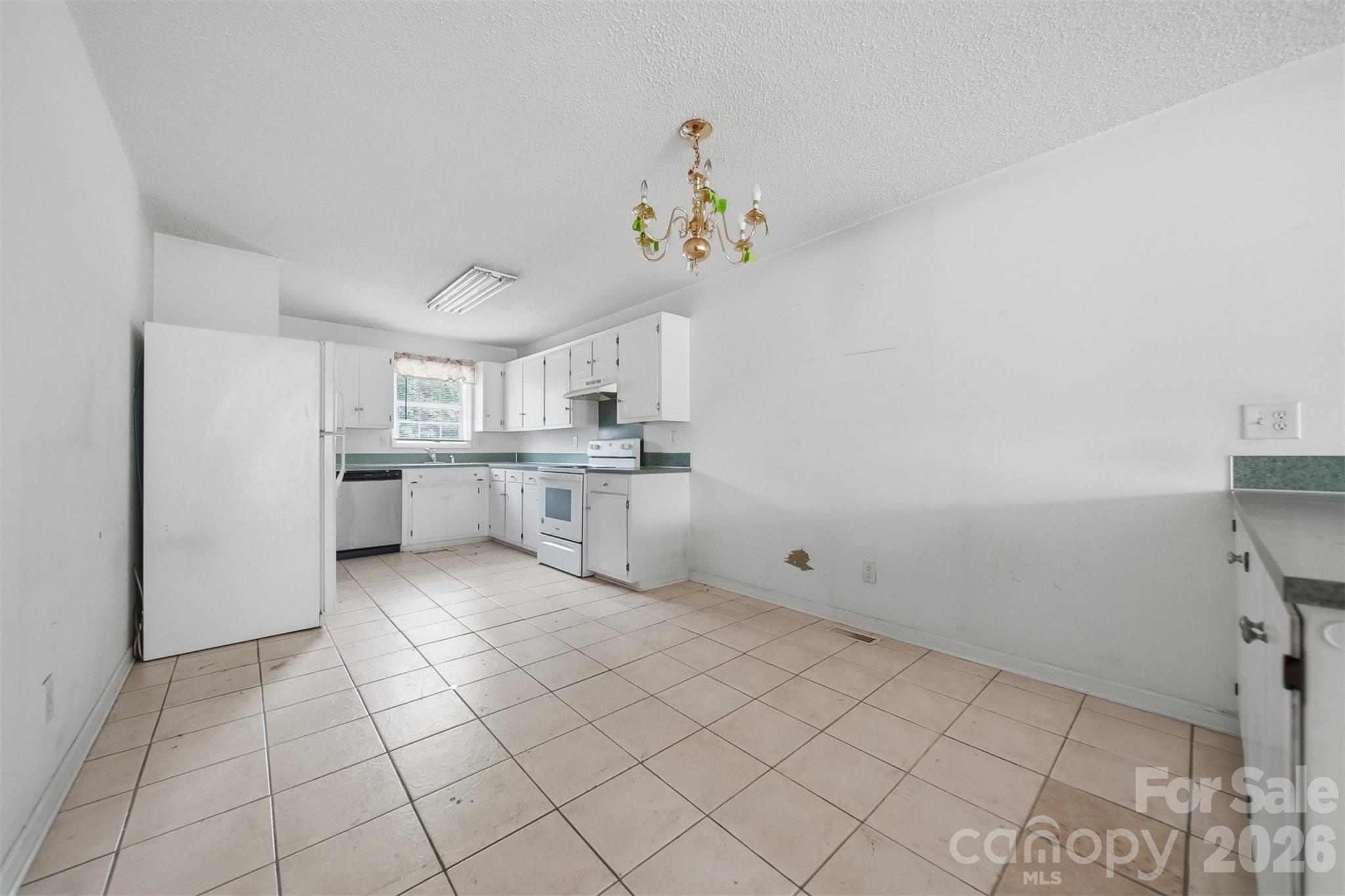 820 Horseshoe Lake Road — Lincolnton
