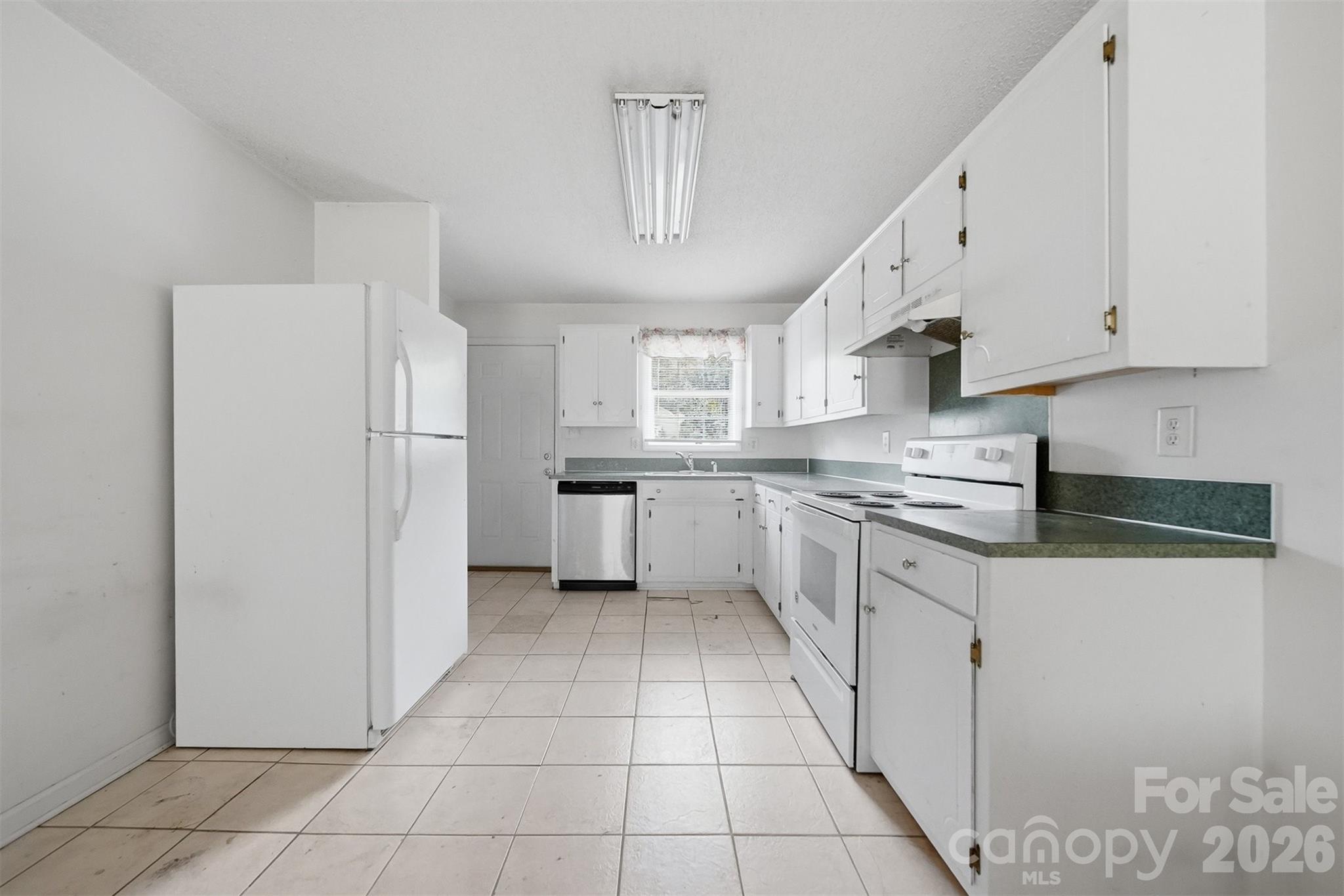 820 Horseshoe Lake Road — Lincolnton