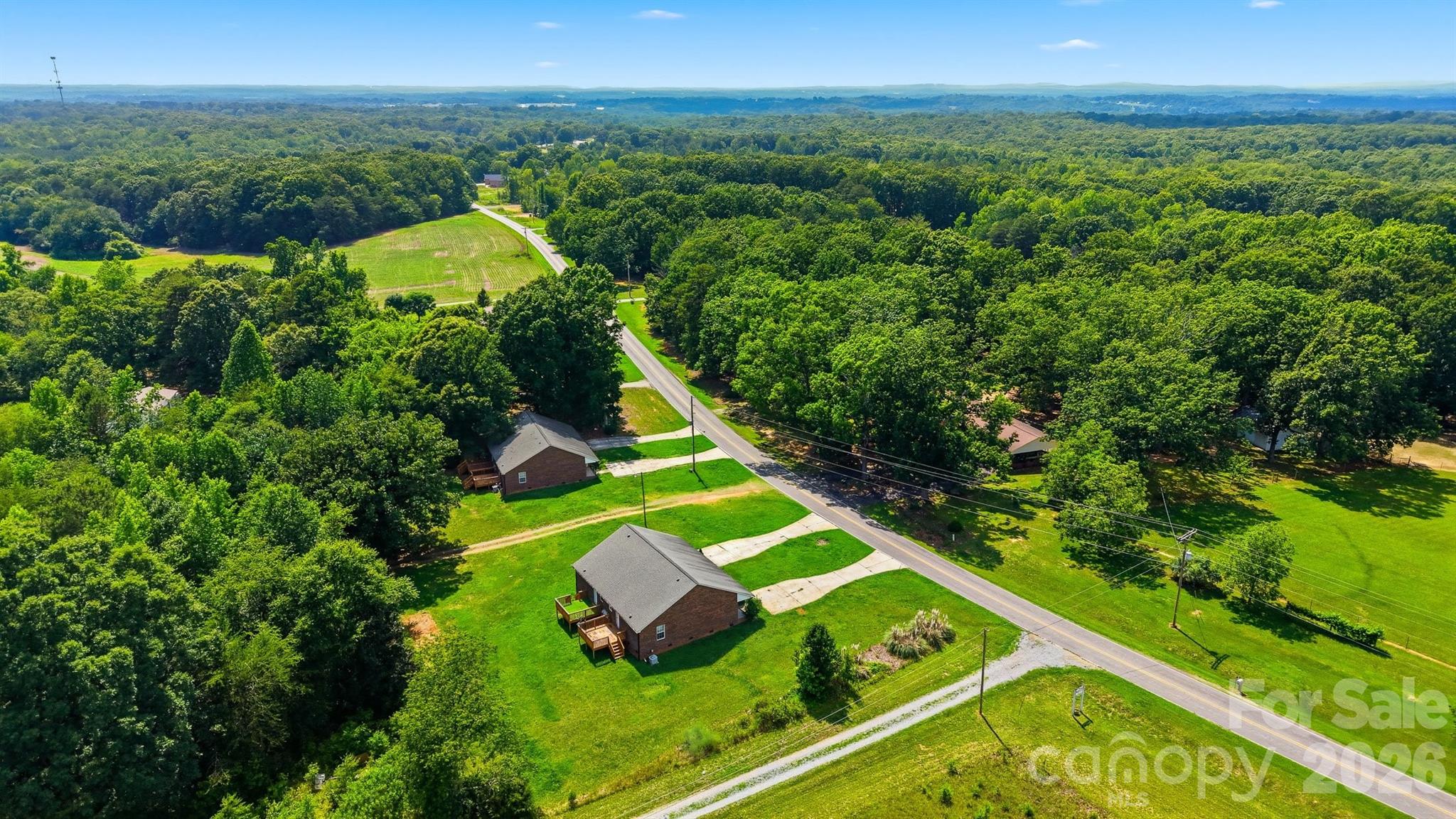 820 Horseshoe Lake Road — Lincolnton