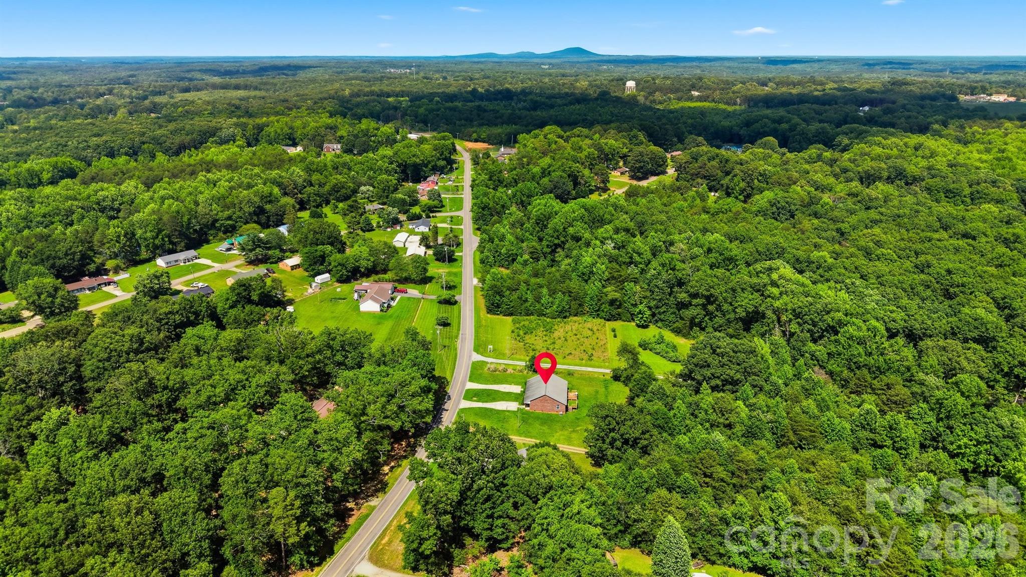 820 Horseshoe Lake Road — Lincolnton