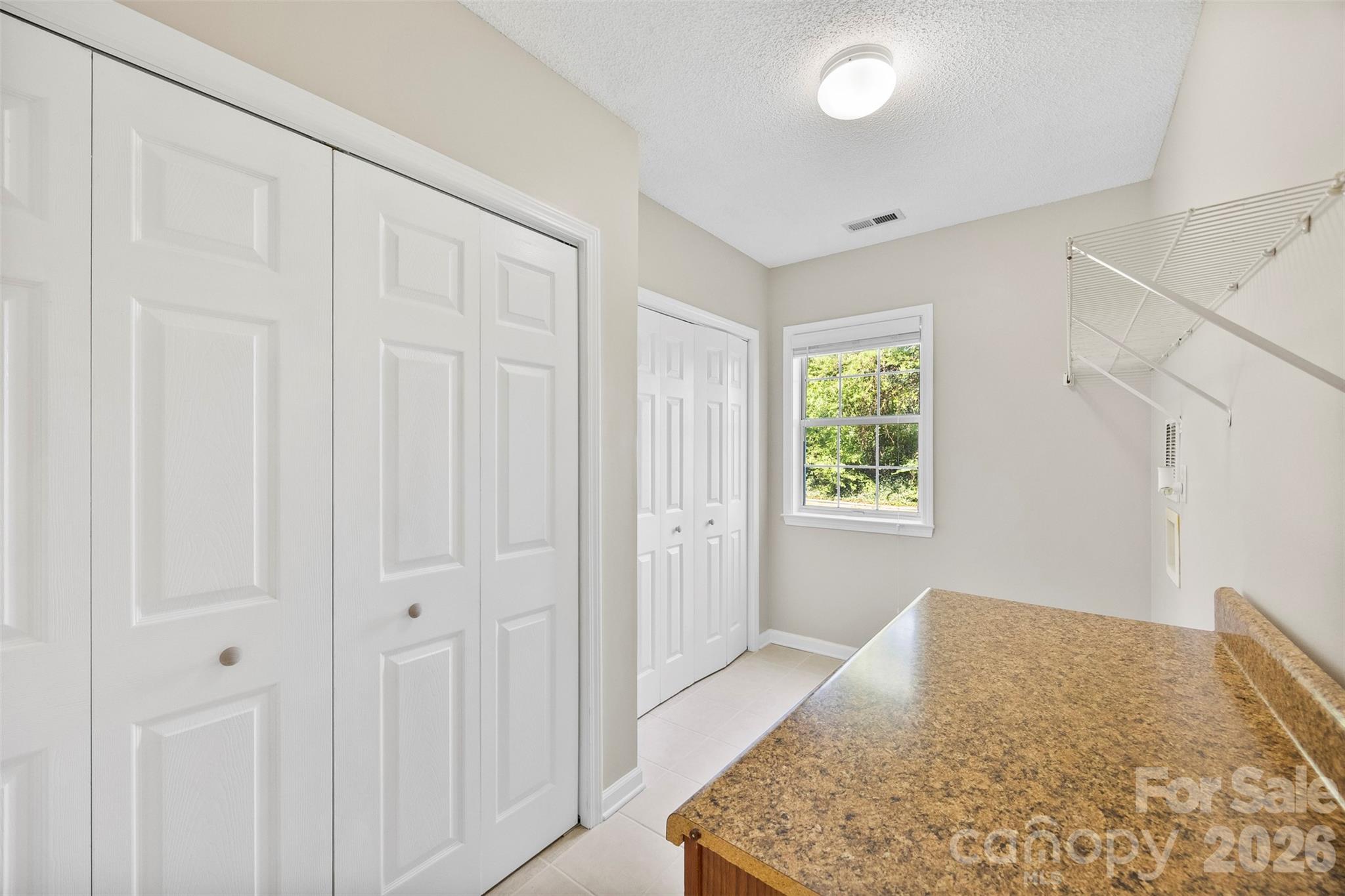 6004 Downfield Wood Drive — Charlotte