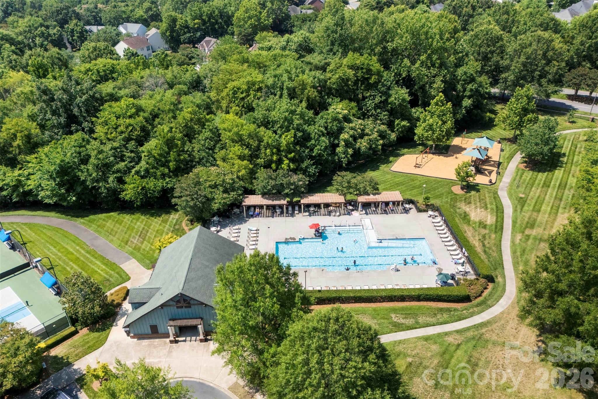 6004 Downfield Wood Drive — Charlotte
