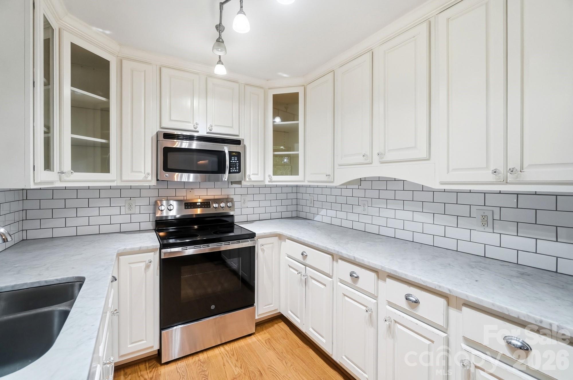 5108 White Oak Road — Charlotte
