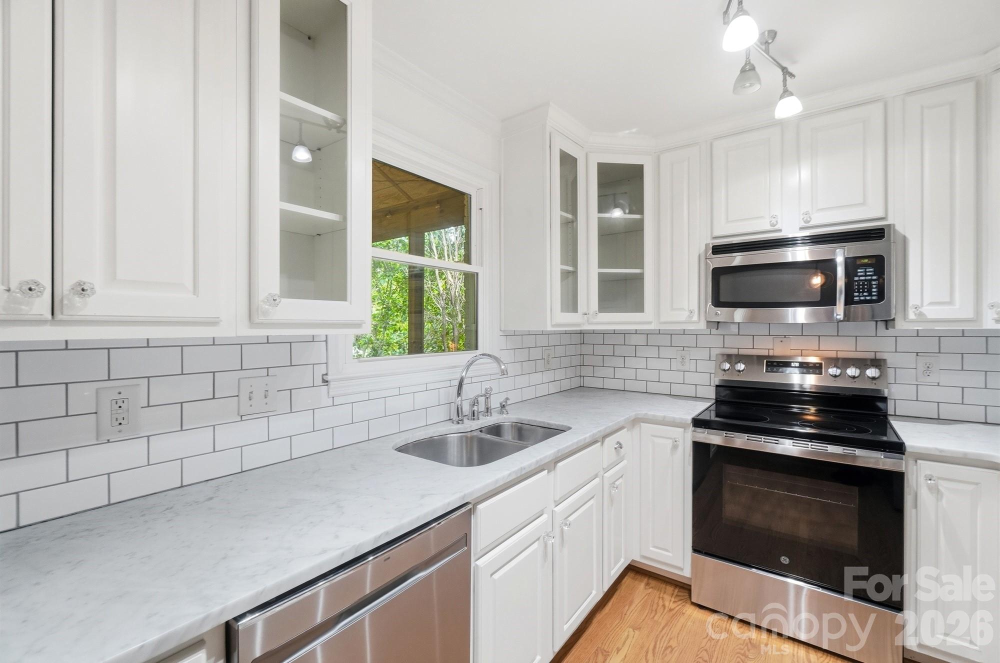 5108 White Oak Road — Charlotte