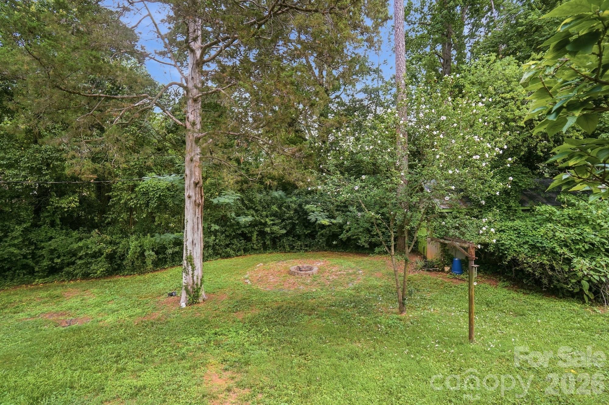 5108 White Oak Road — Charlotte