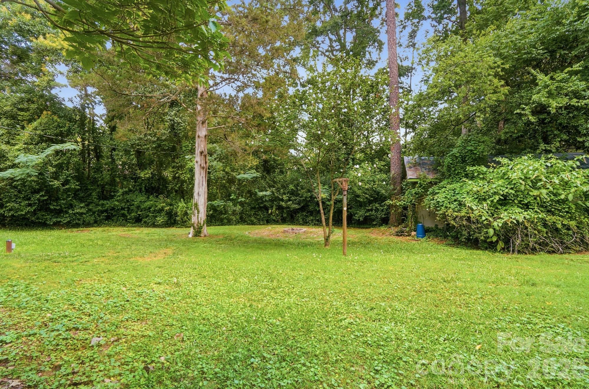 5108 White Oak Road — Charlotte