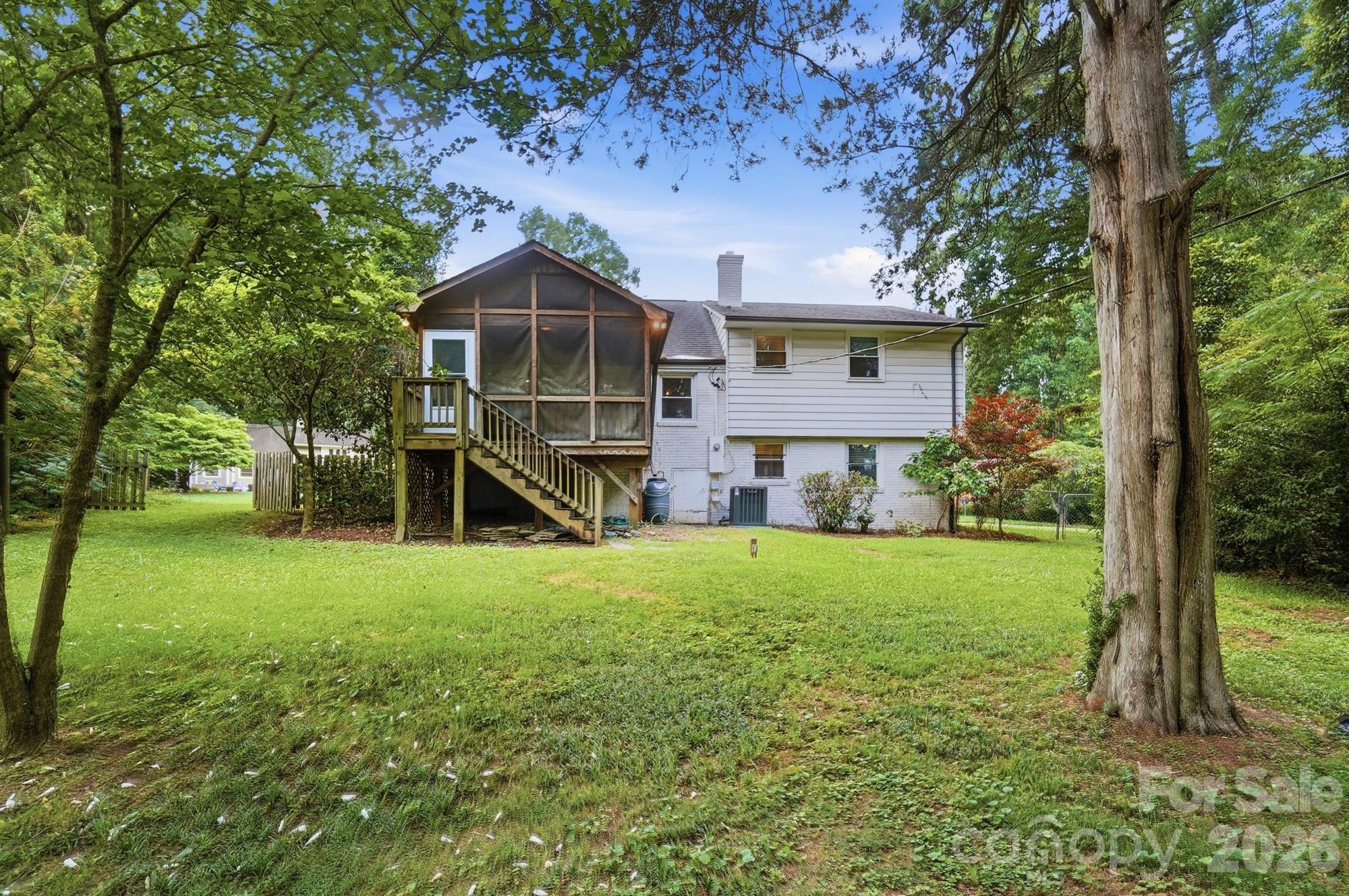 5108 White Oak Road — Charlotte