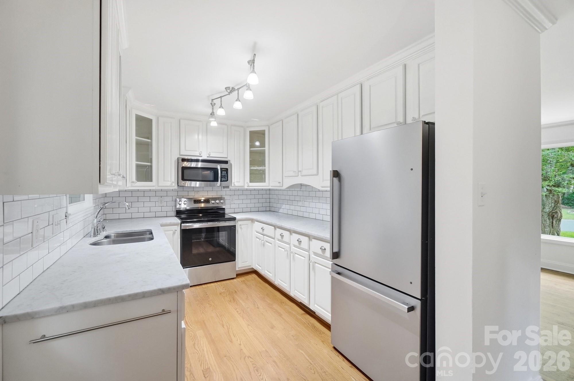 5108 White Oak Road — Charlotte