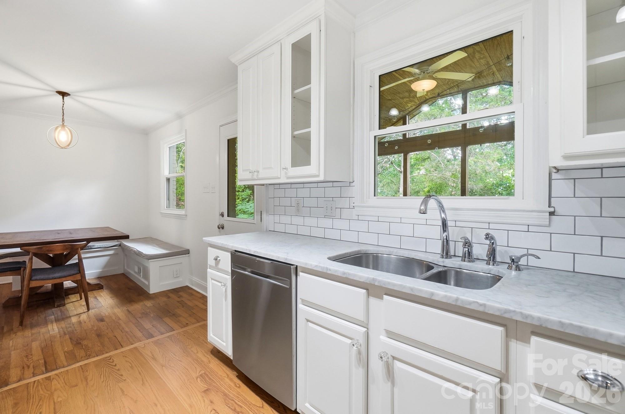 5108 White Oak Road — Charlotte