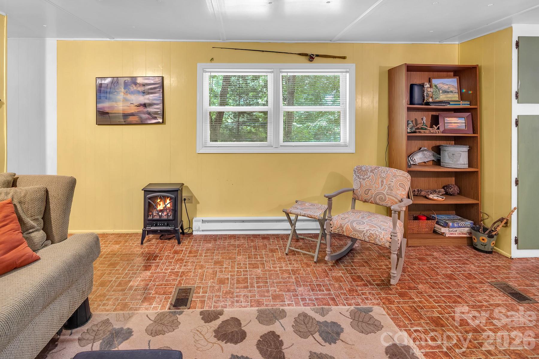 175 Elmwood Drive — Troy