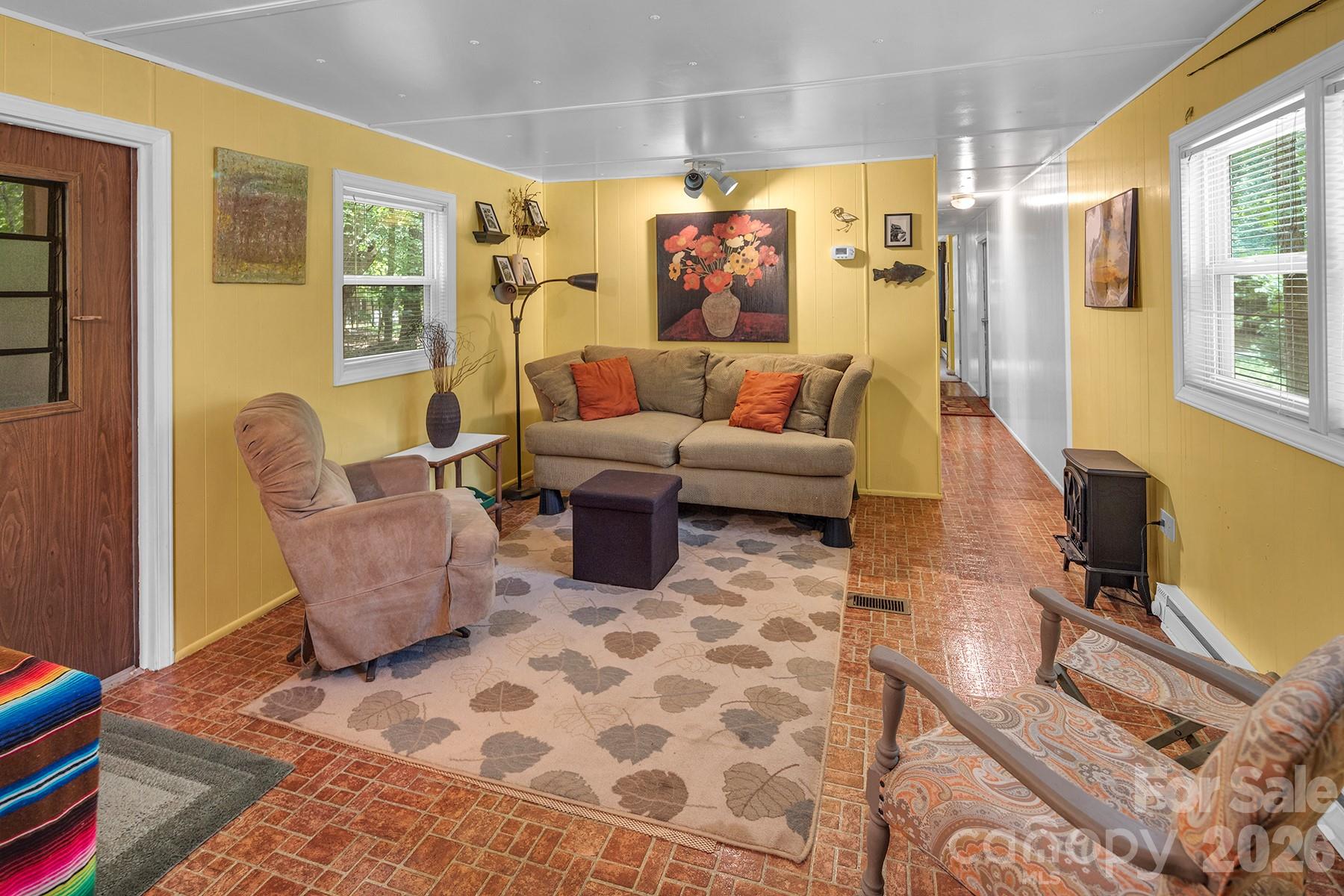 175 Elmwood Drive — Troy