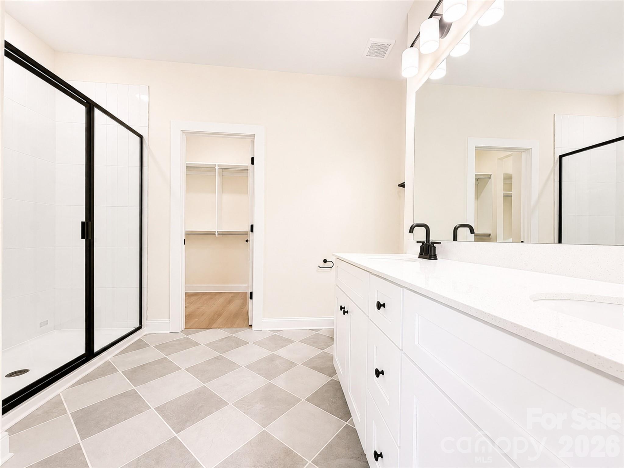 1232 N Sharon Amity Road — Charlotte