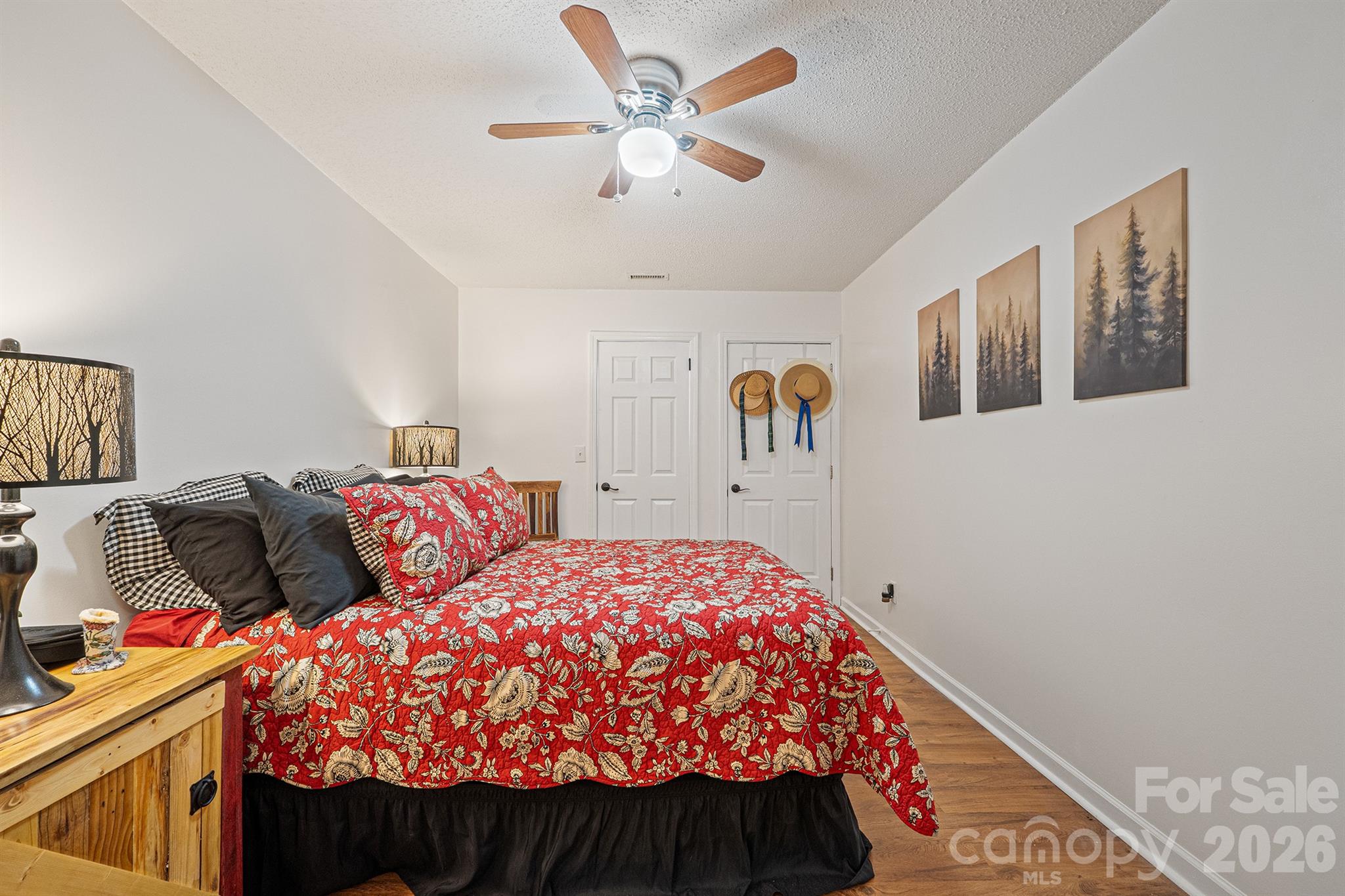 1133 Finger Bridge Road — Hickory