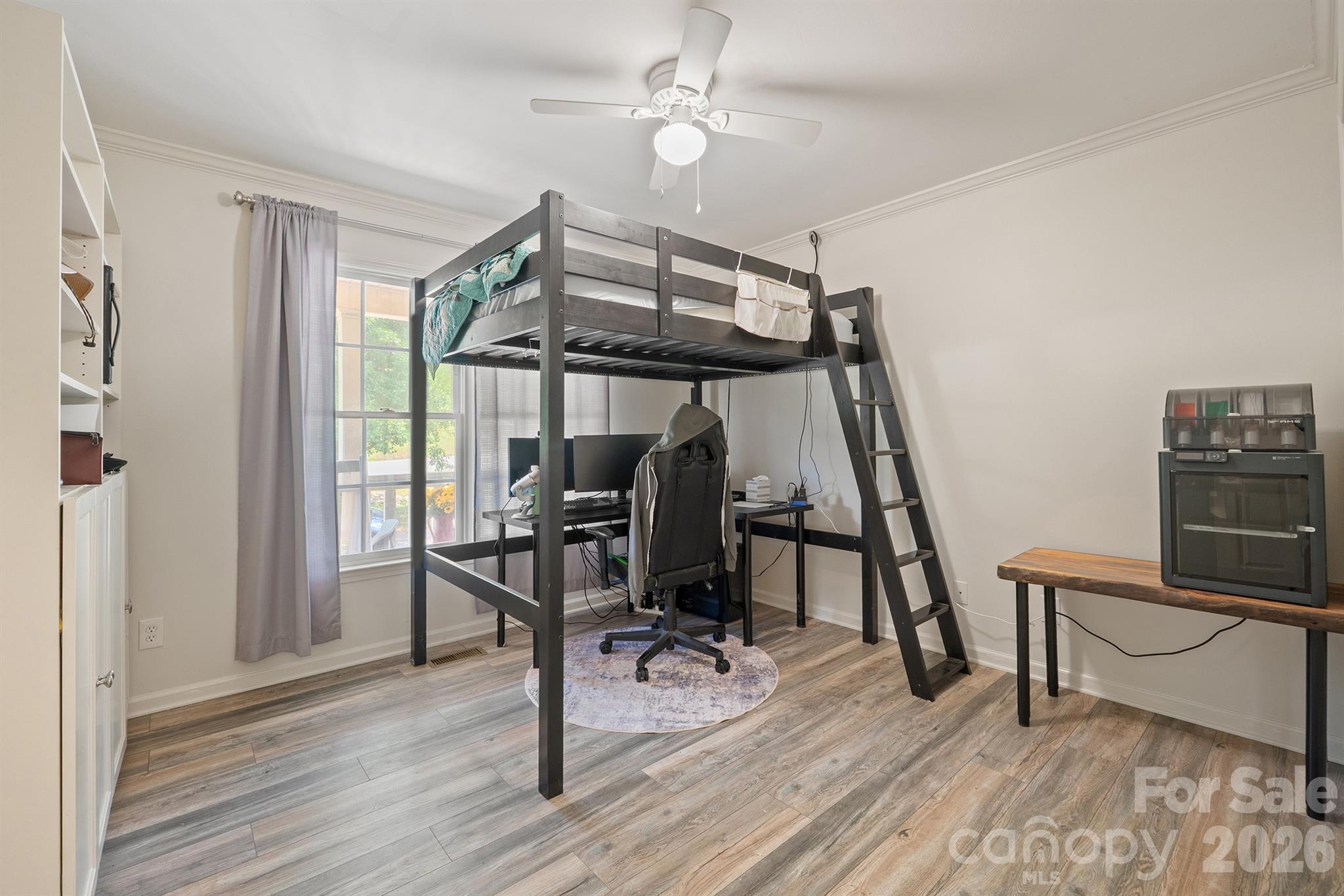 1133 Finger Bridge Road — Hickory