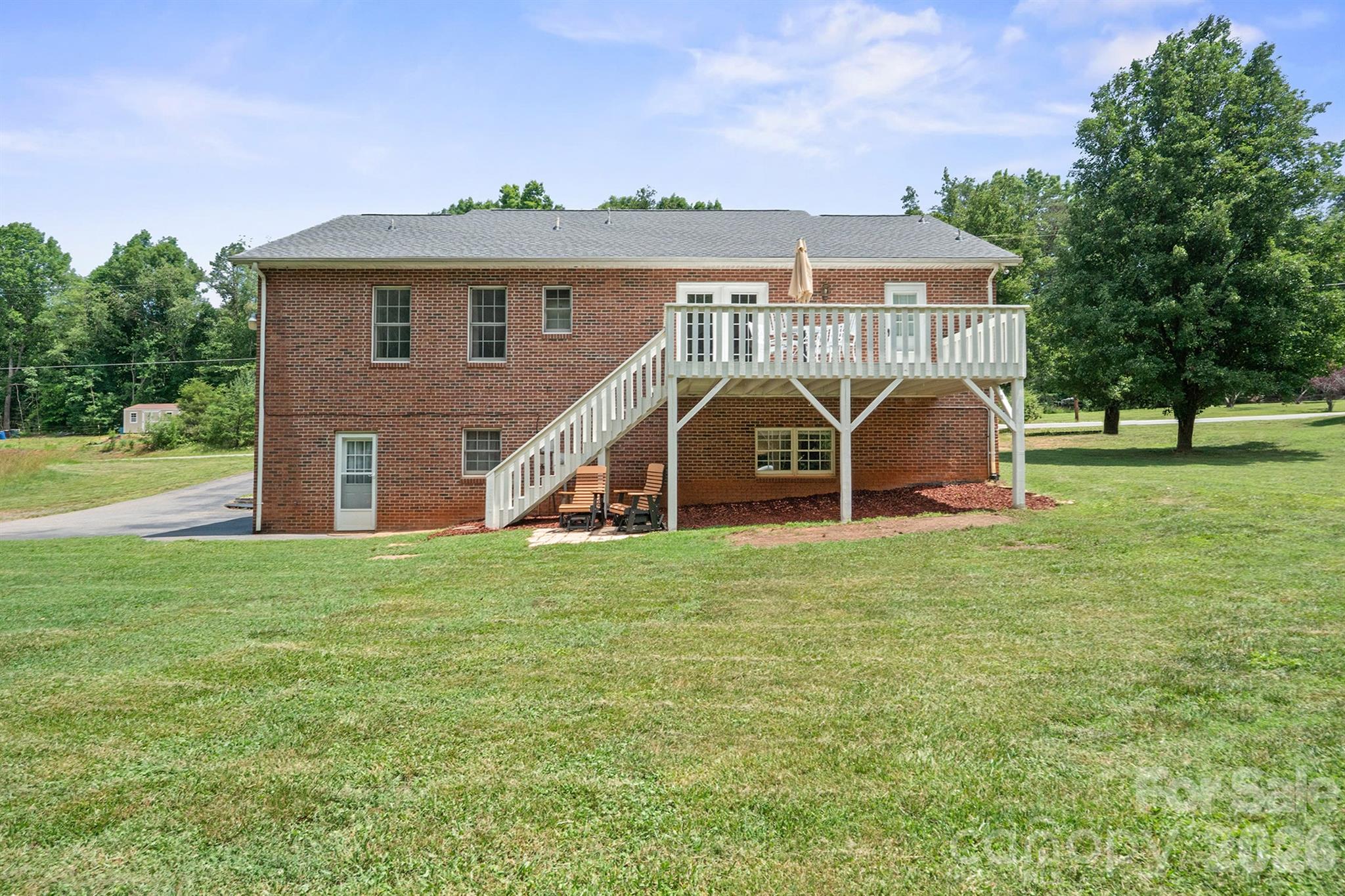 1133 Finger Bridge Road — Hickory