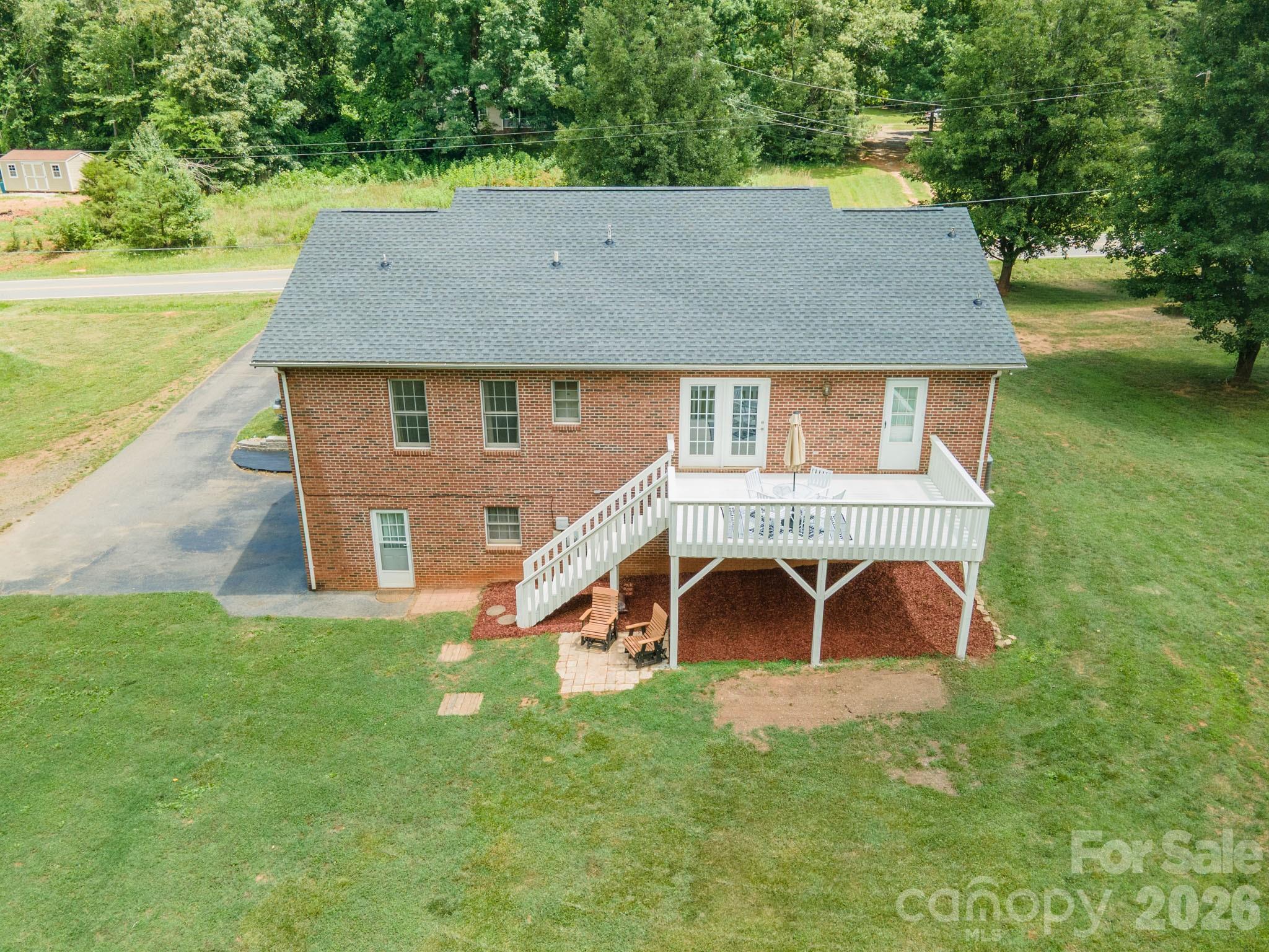 1133 Finger Bridge Road — Hickory