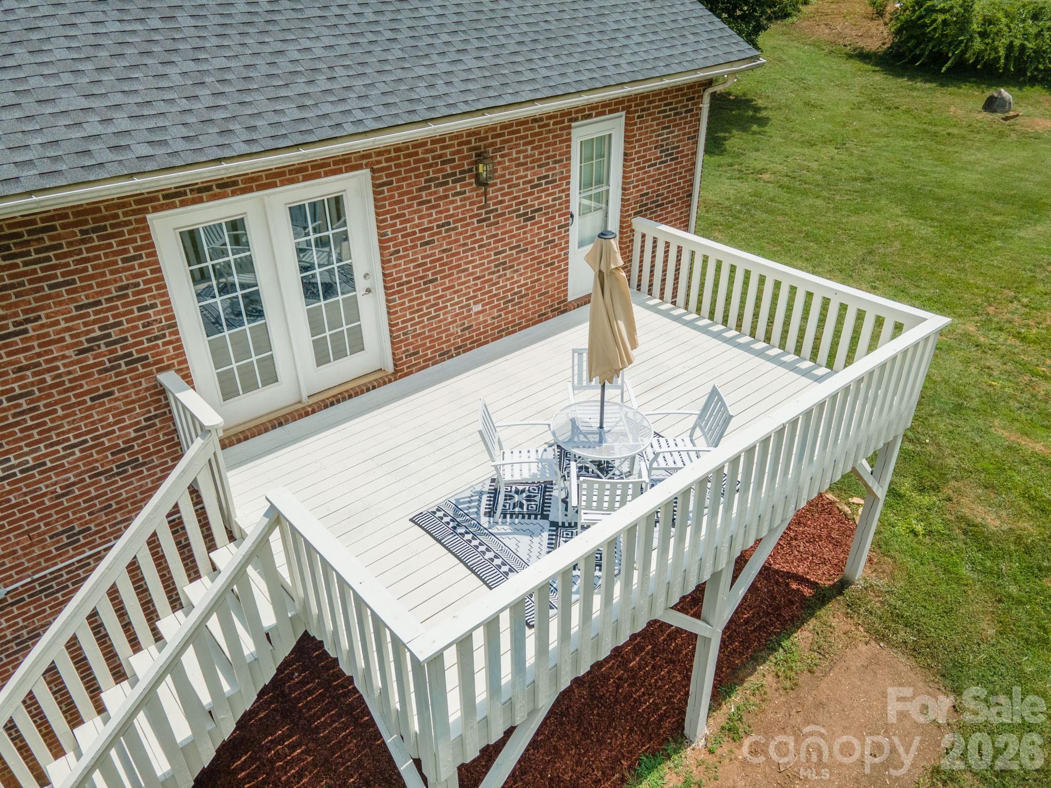 1133 Finger Bridge Road — Hickory