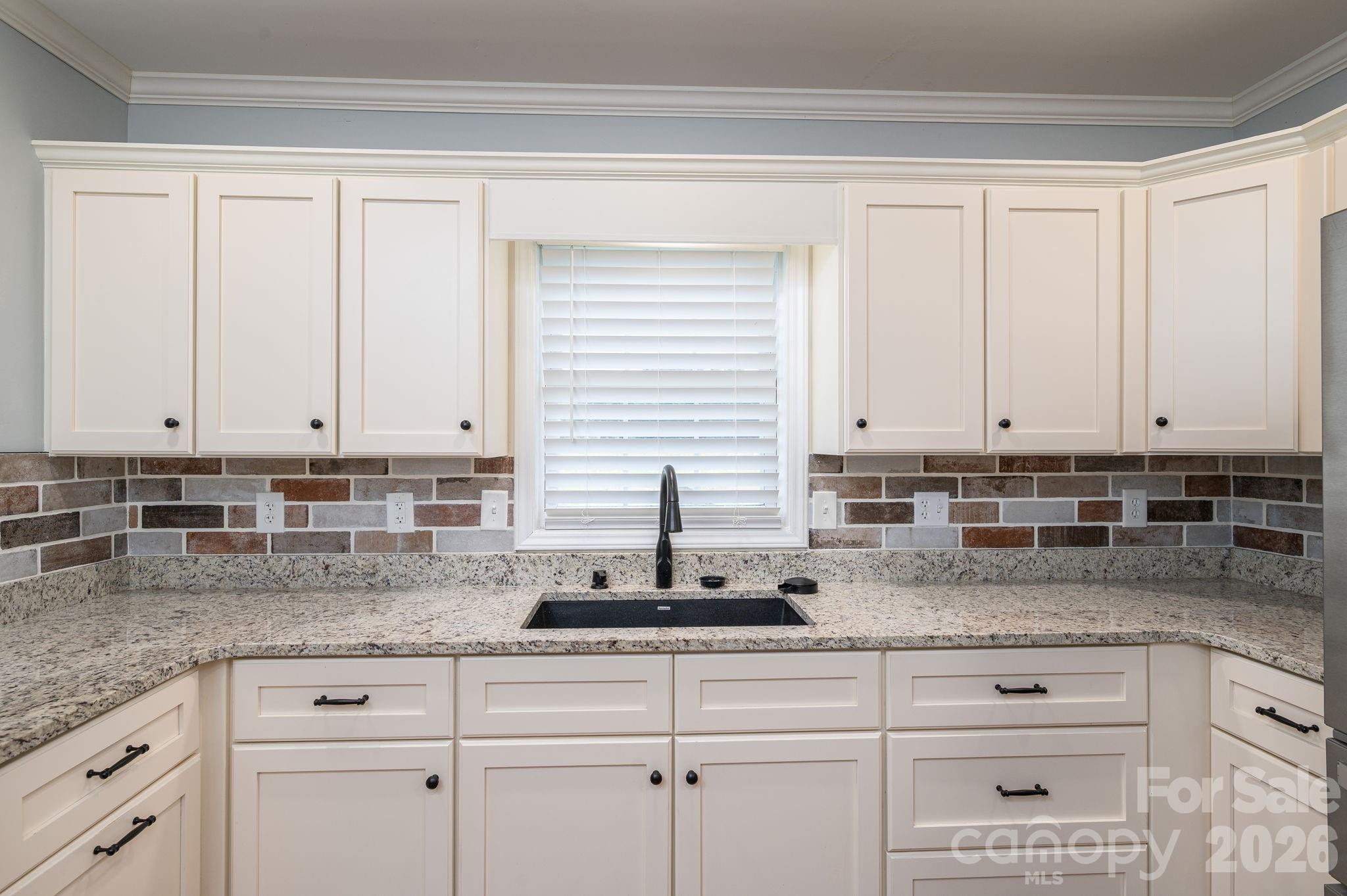 1038 Belwood Lawndale Road — Lawndale
