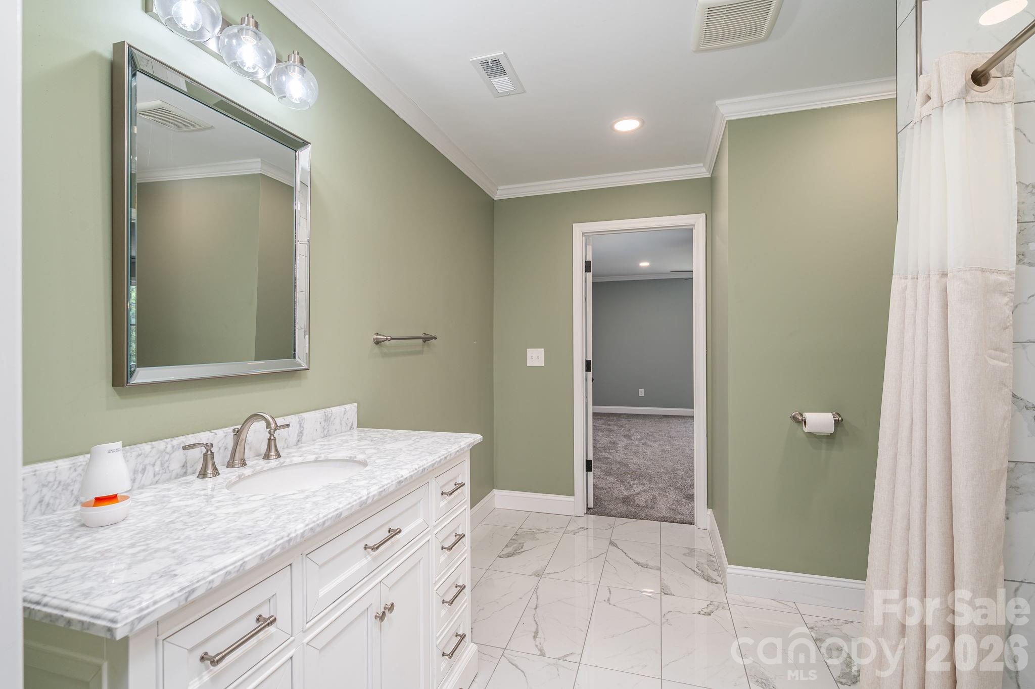 1038 Belwood Lawndale Road — Lawndale