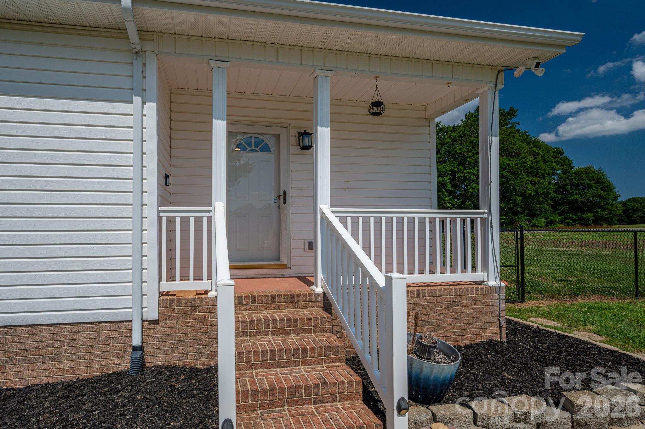 1038 Belwood Lawndale Road — Lawndale