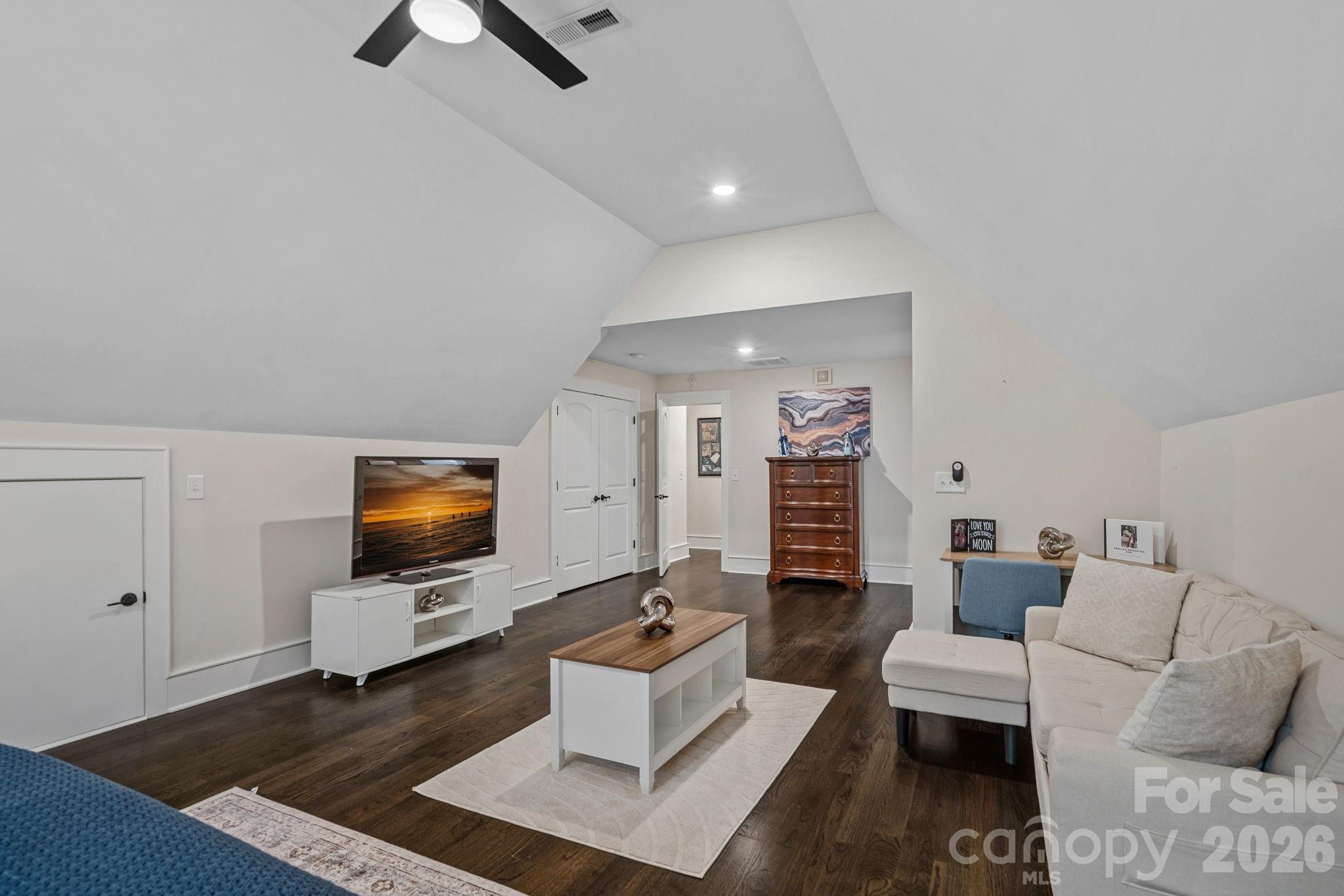 156 Crooked Branch Way — Troutman