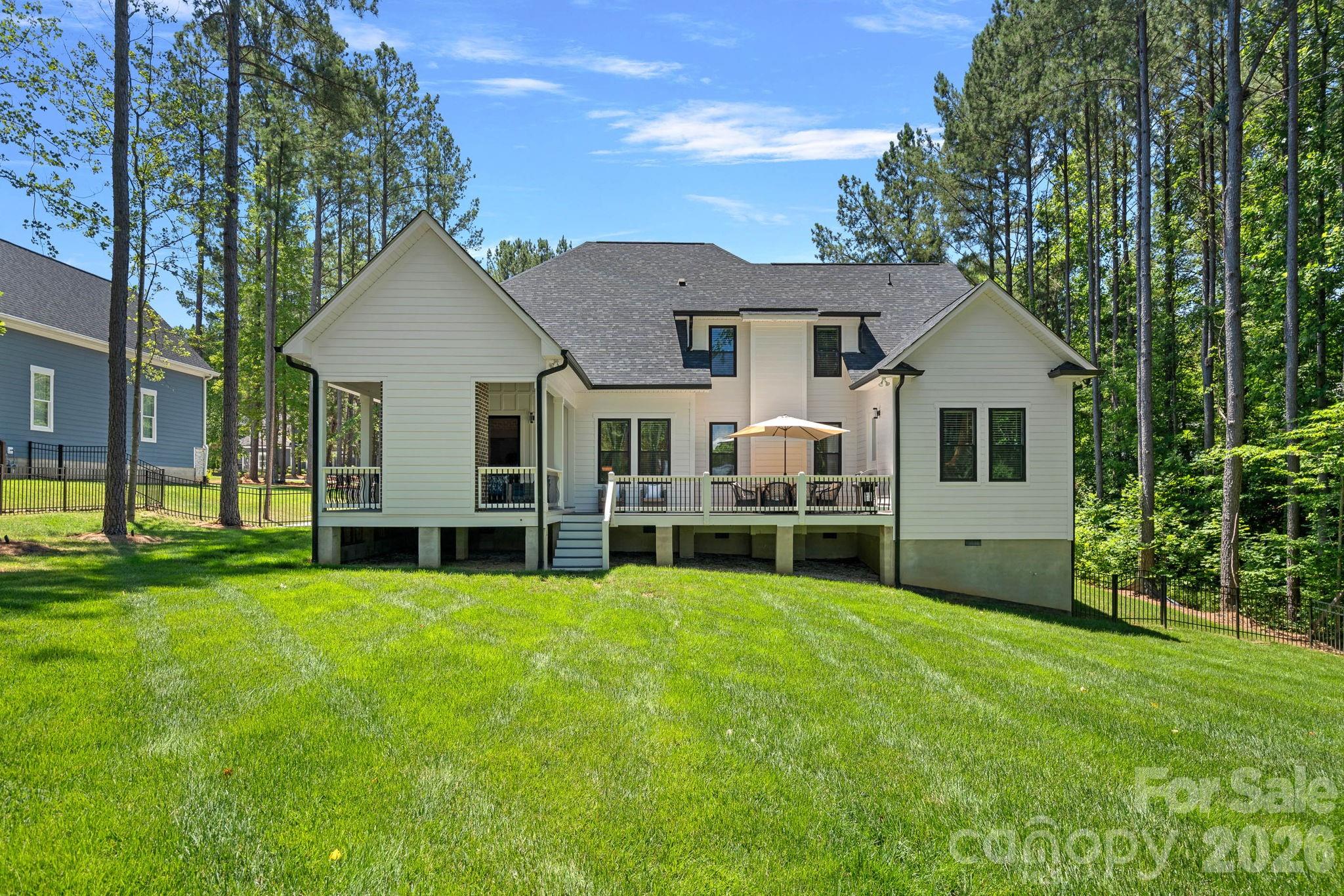 156 Crooked Branch Way — Troutman