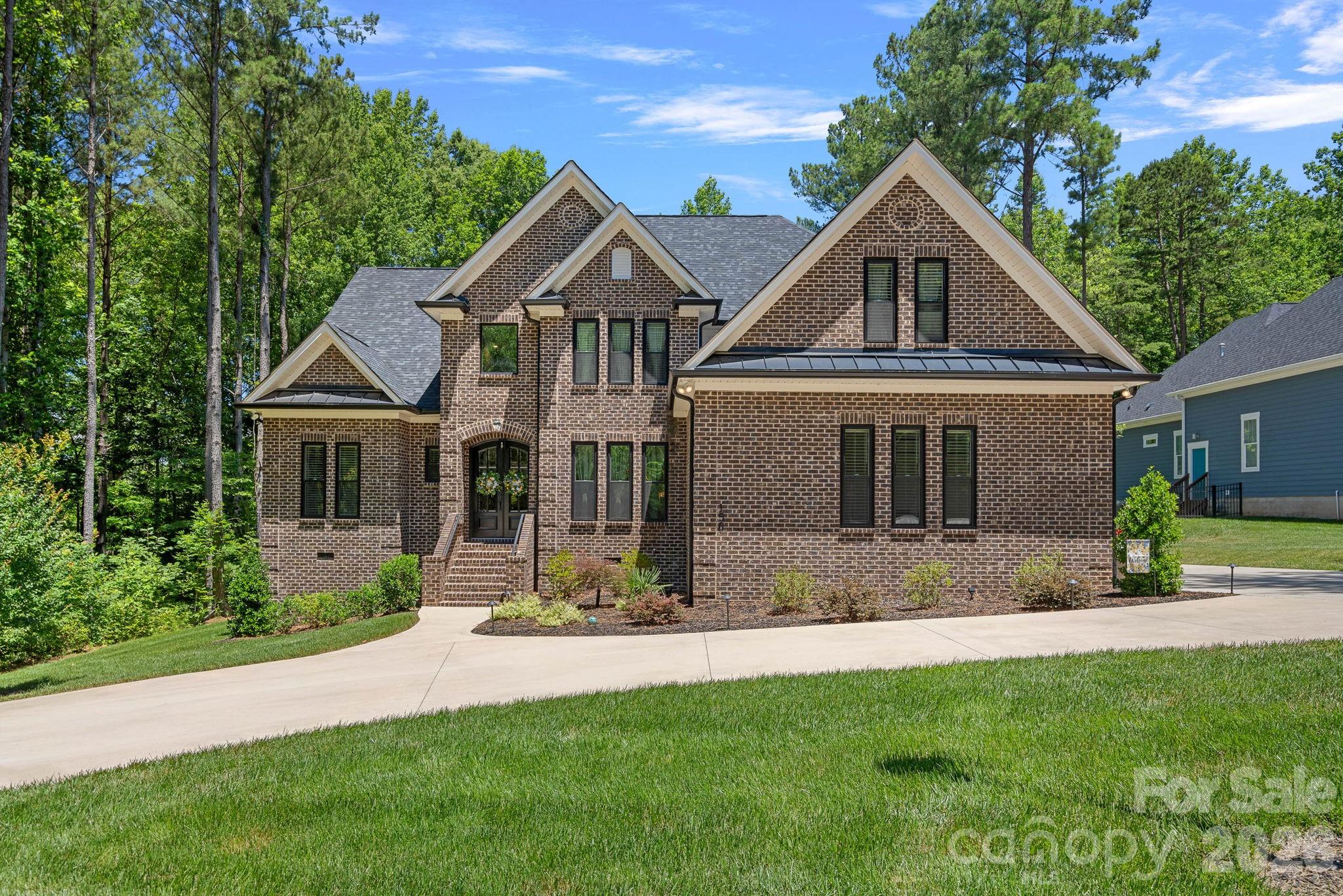 156 Crooked Branch Way — Troutman