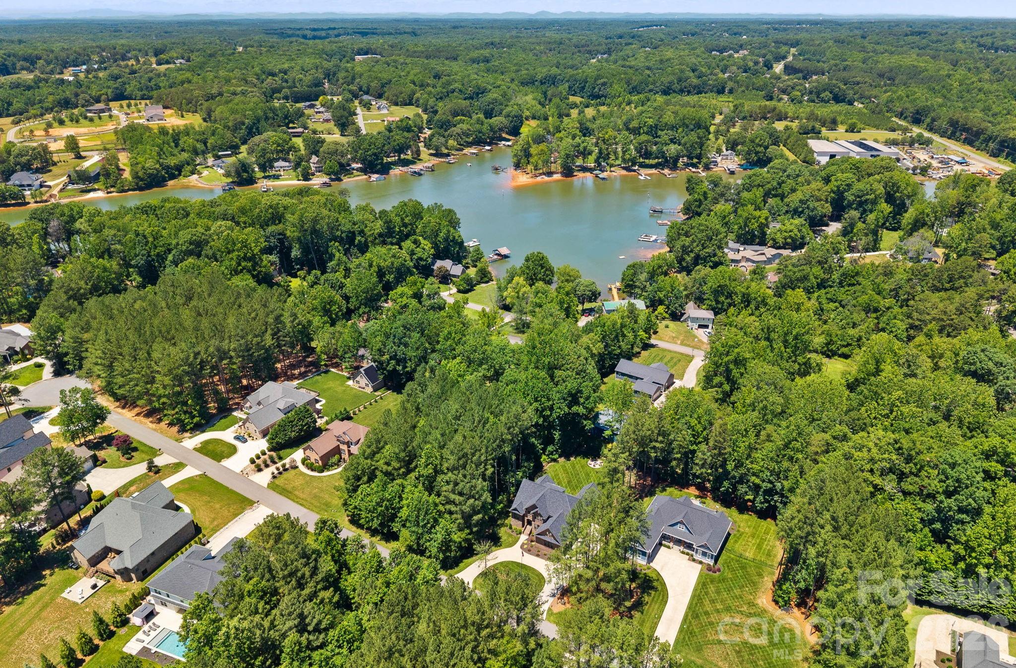 156 Crooked Branch Way — Troutman