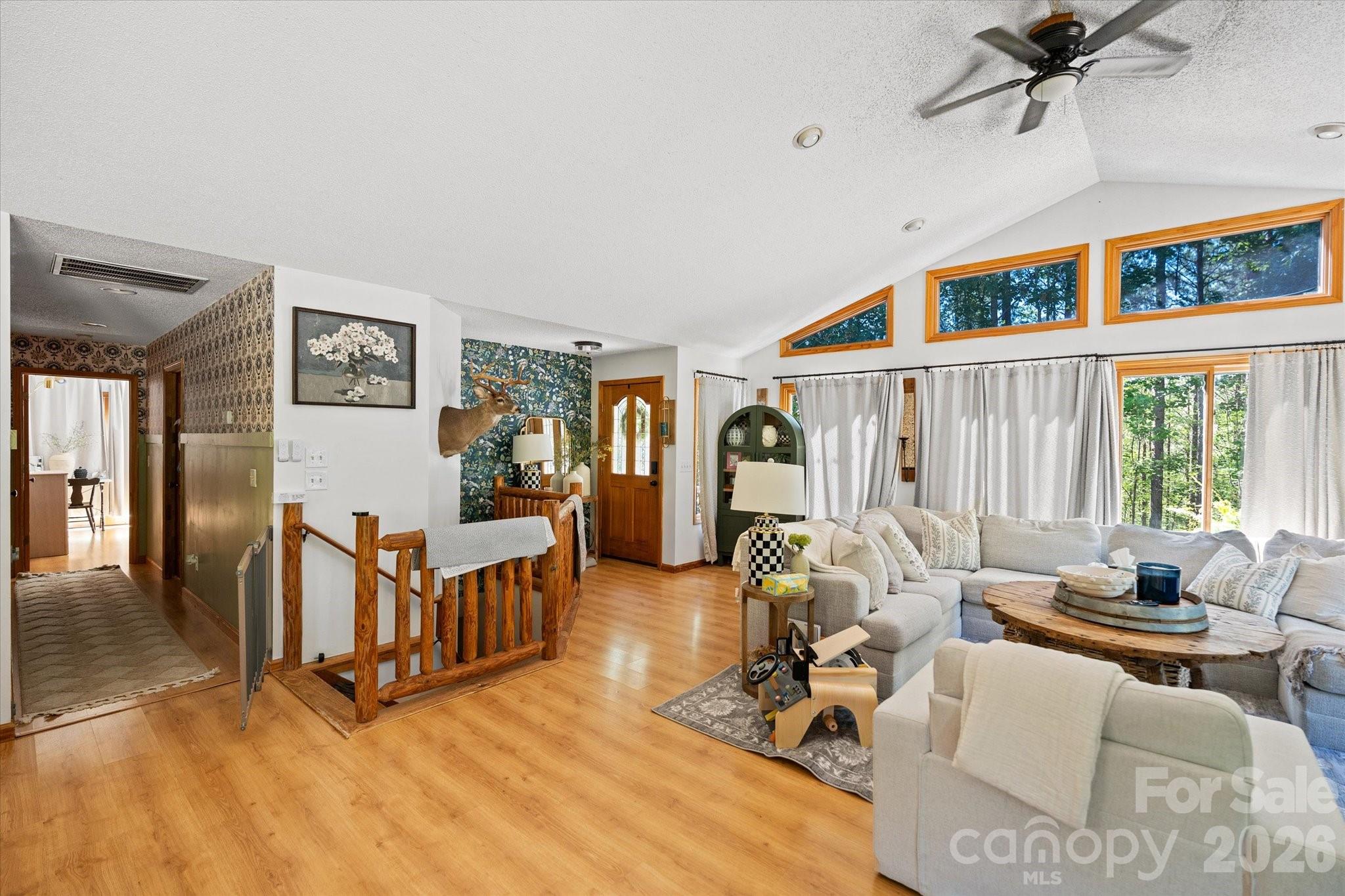 1194 Palmer Road — Mill Spring