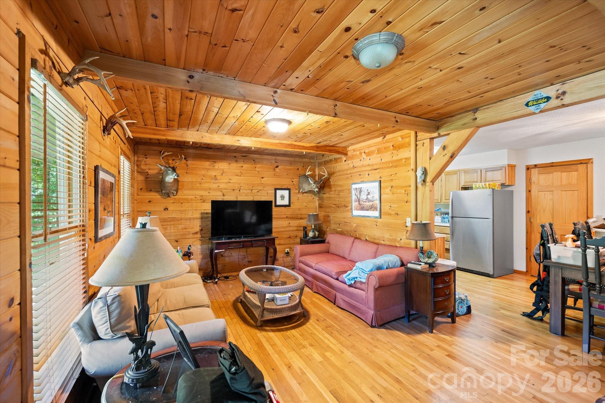 1194 Palmer Road — Mill Spring