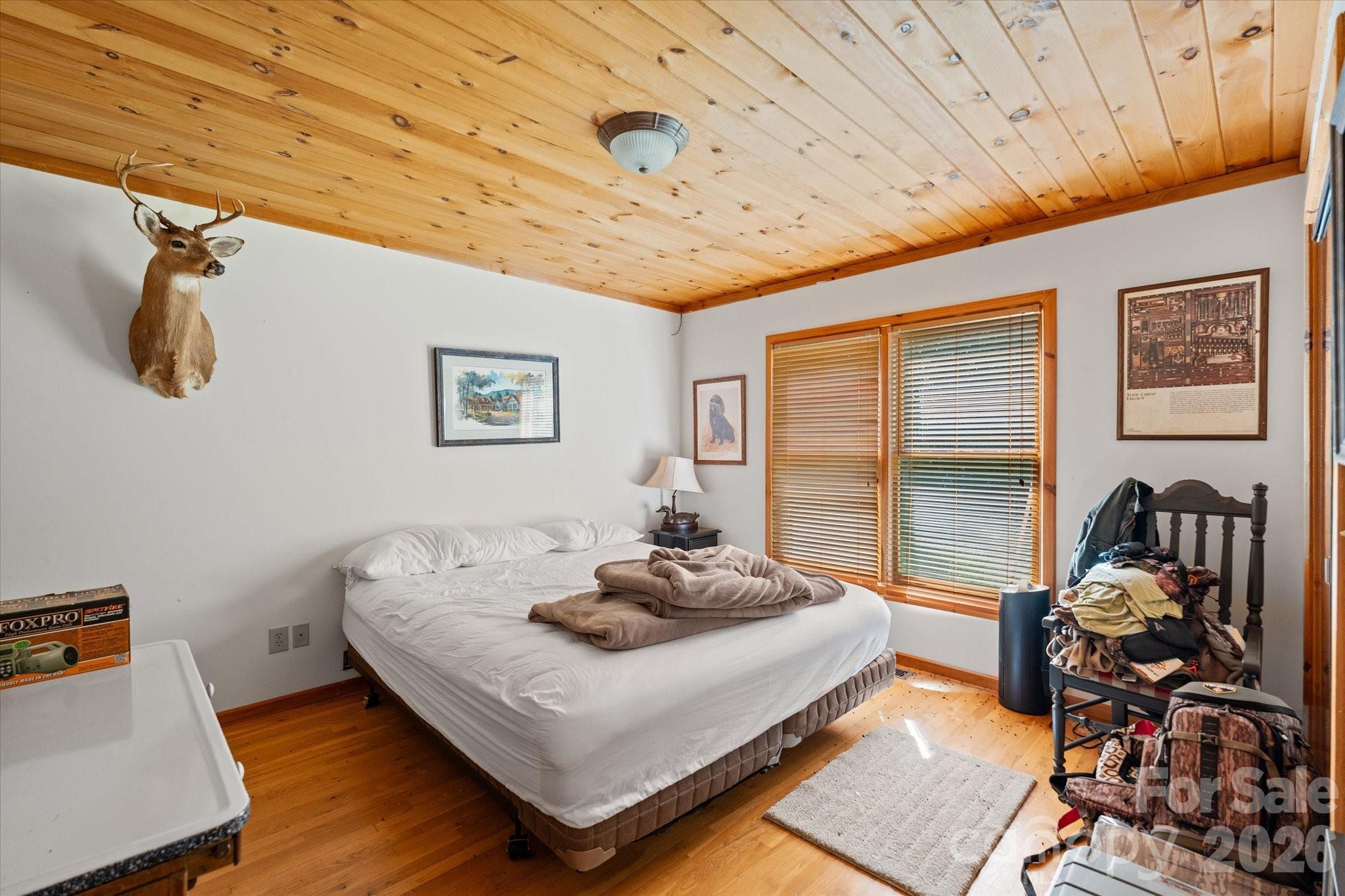 1194 Palmer Road — Mill Spring