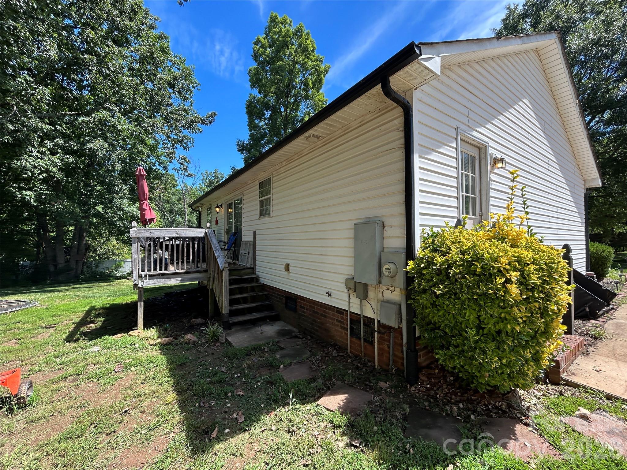 143 Allendale Street — Lincolnton