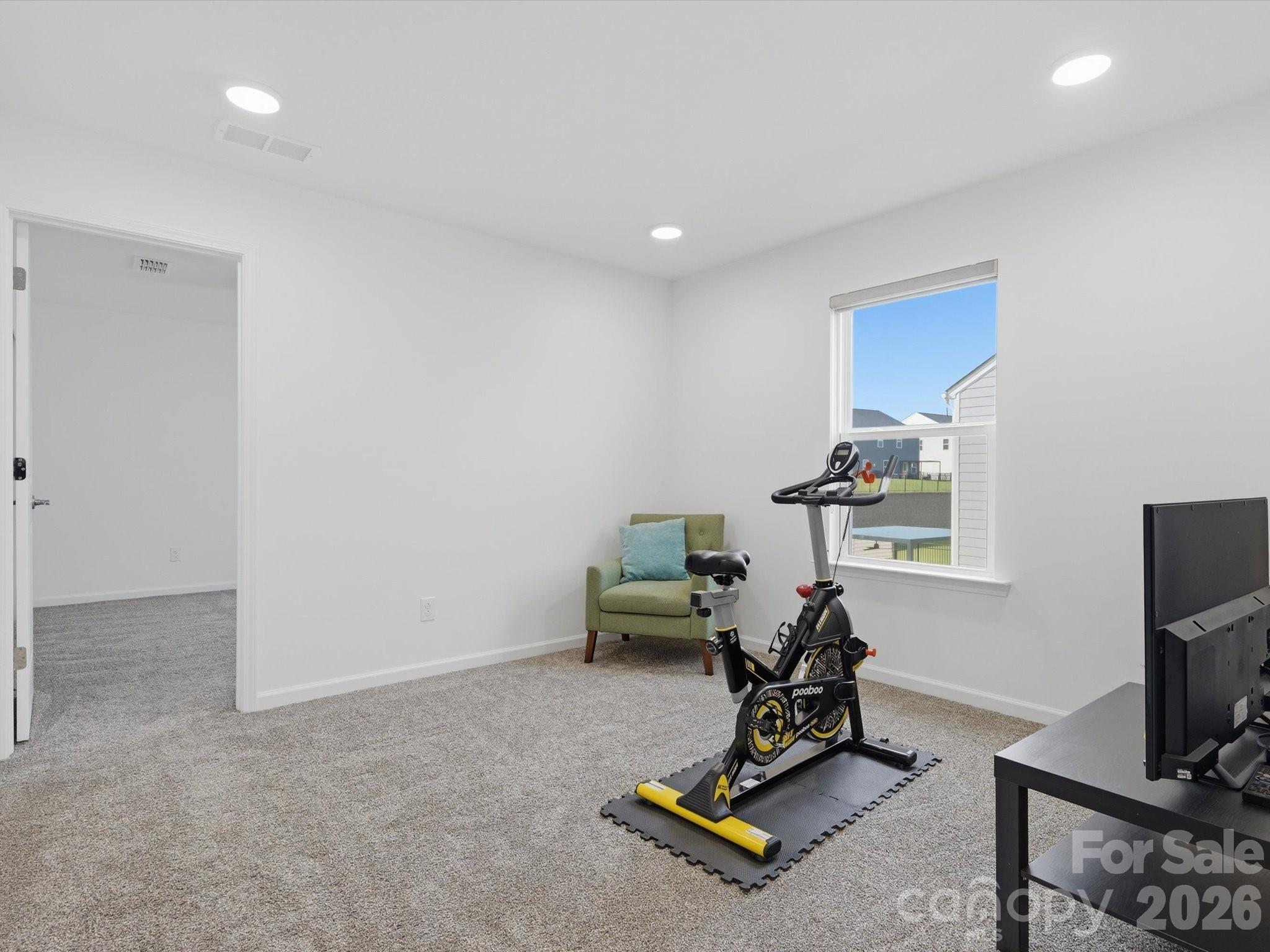11126 Glasden Road — Charlotte
